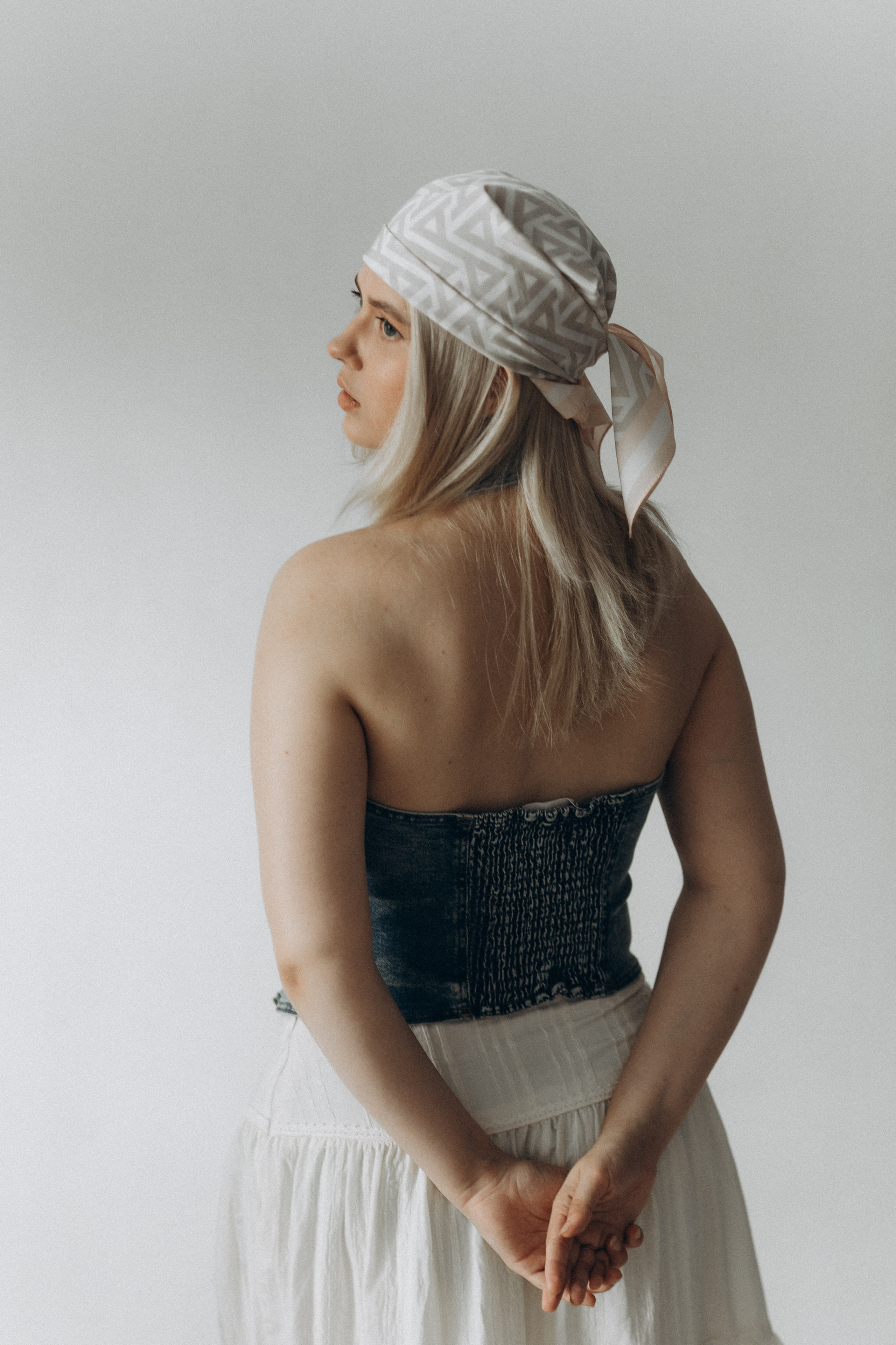 Нежная фотосессия в студии. Фотограф в Санкт-Петербурге и Уфе Алина Шаймухаметова