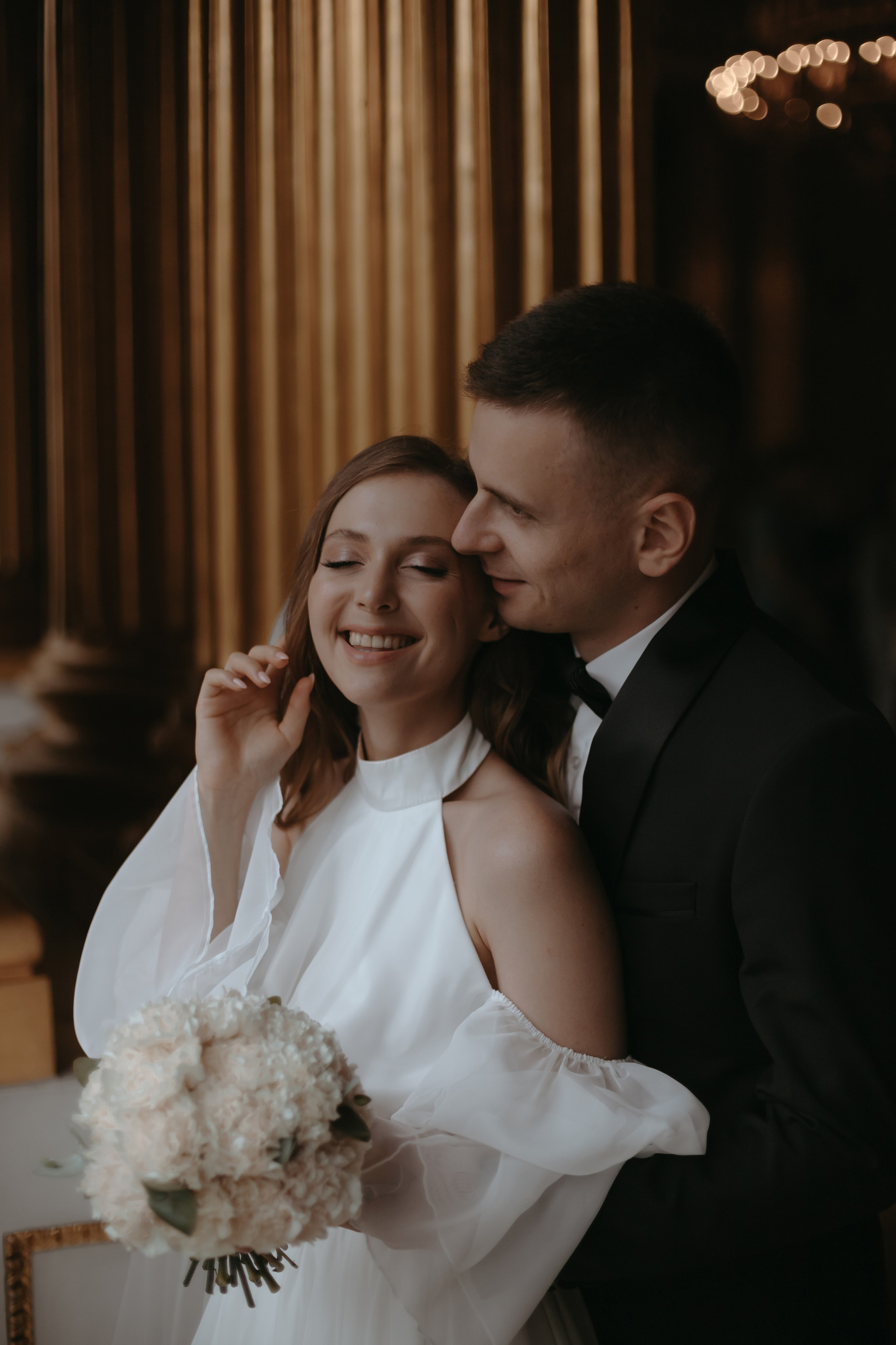 Дождь, жара и Эрмитаж. Свадебный и семейный фотограф Арина Кулёва