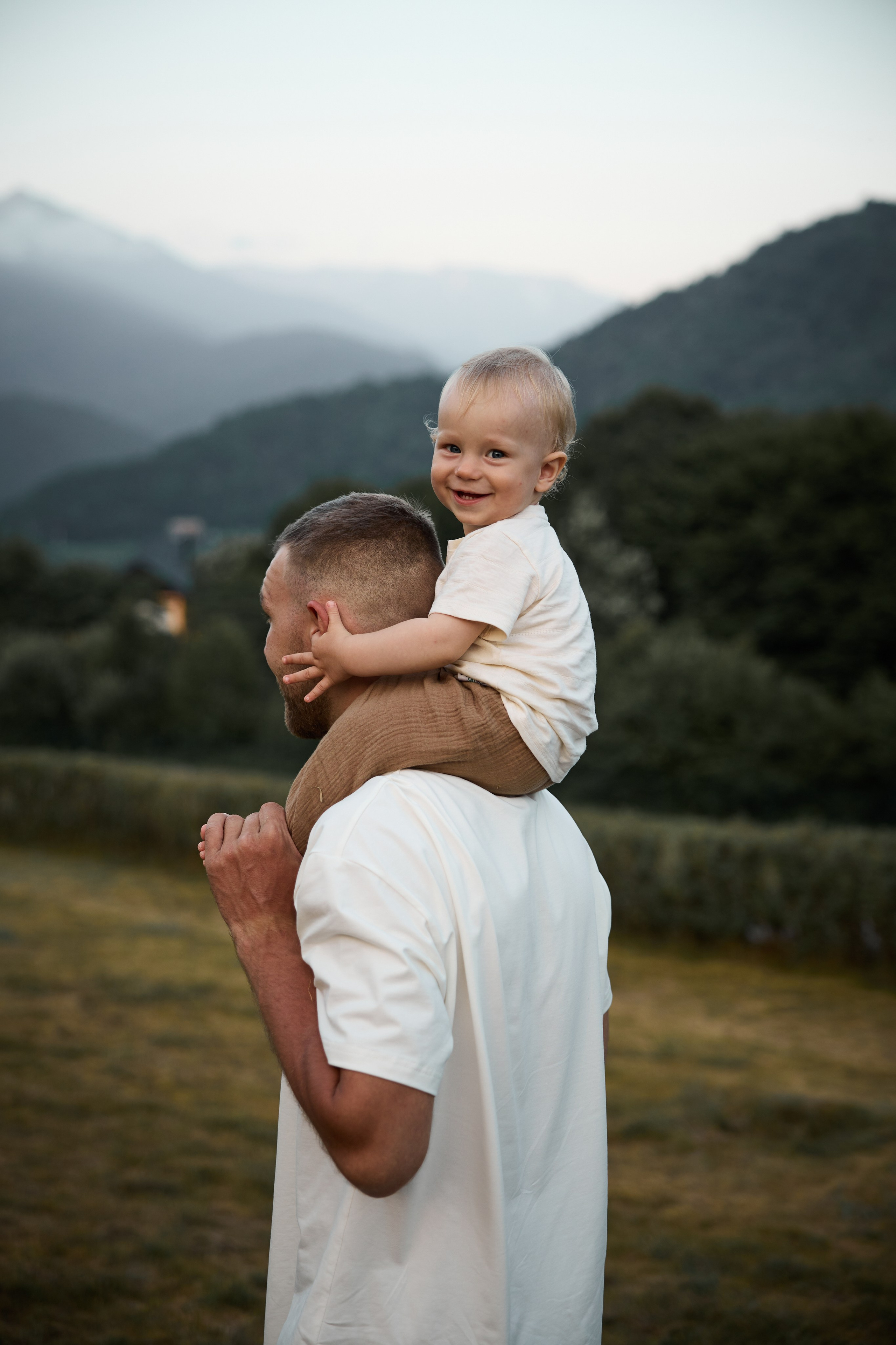 Иван, Ксения и Макар июль 2024. Свадебный и семейный фотограф в Сочи и Краснодарском крае Анна Шмелёва