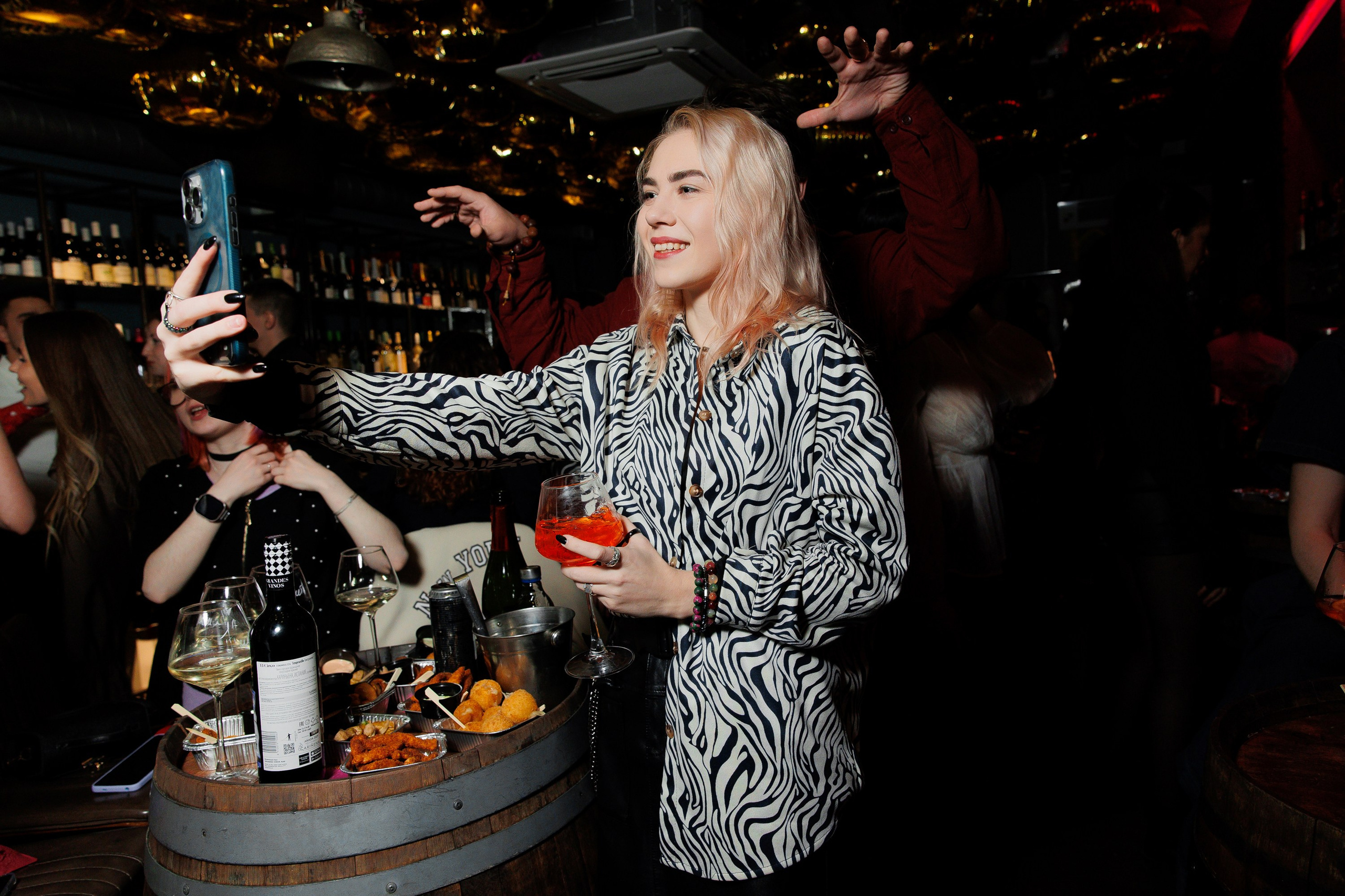 ВИНОТЕКА — 8 МАРТА. СВОИ. ФОТООТЧЕТЫ-СОБЫТИЯ-МЕСТА