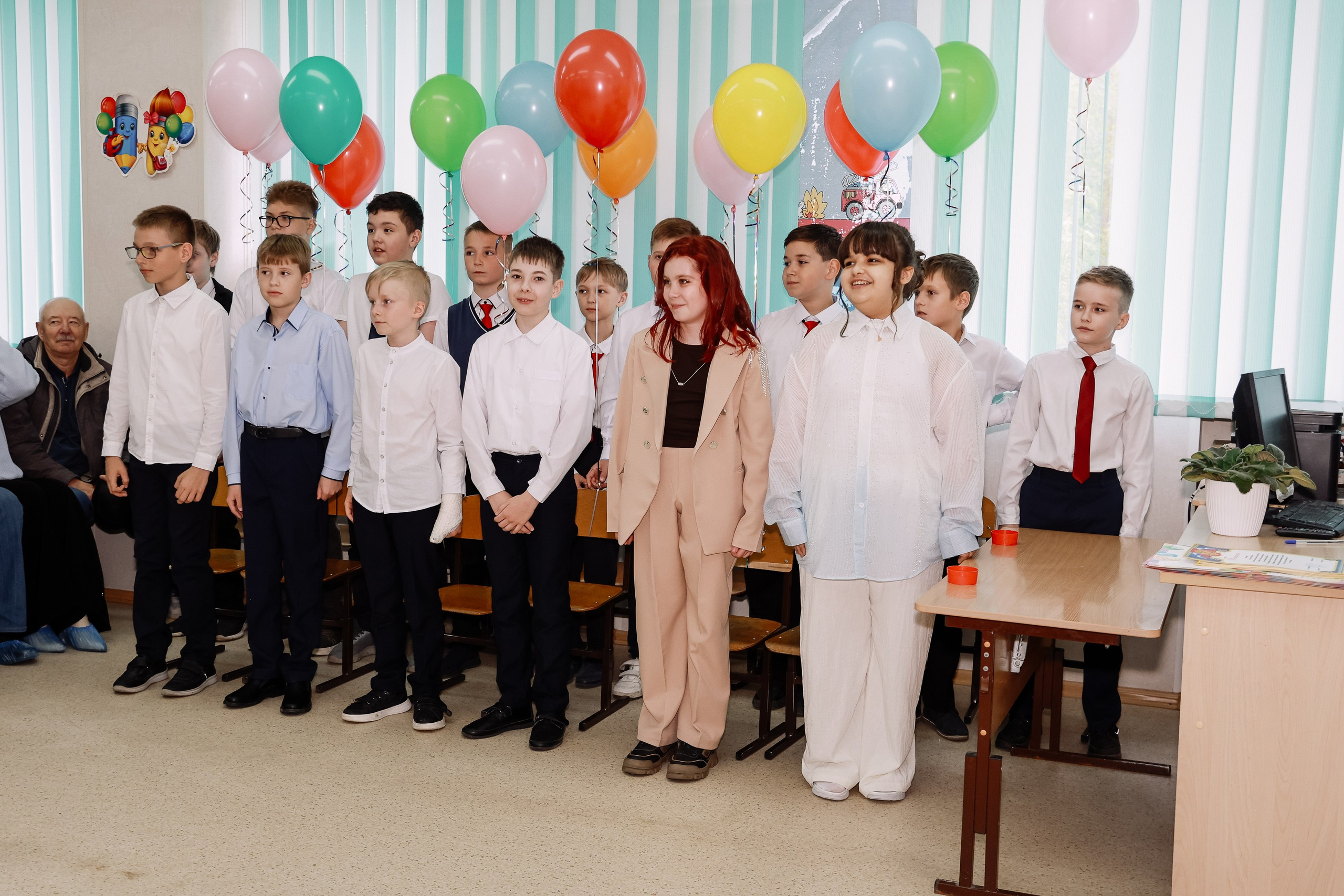 Прощай начальная школа 4б Лицей 28. Фотограф Юлия Мальцева