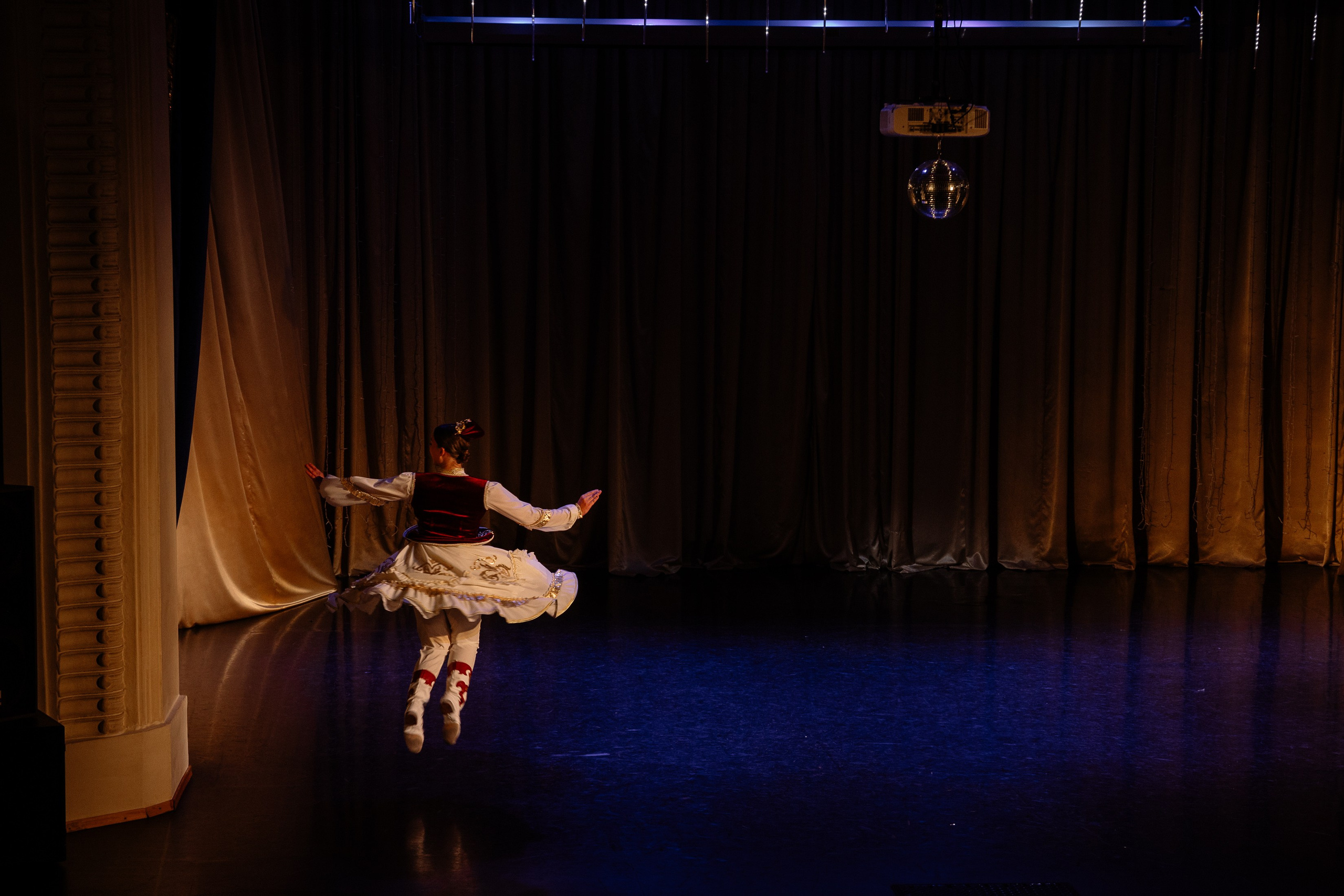 Сибирские узоры ДК Ефремова. Фотограф Юлия Мальцева