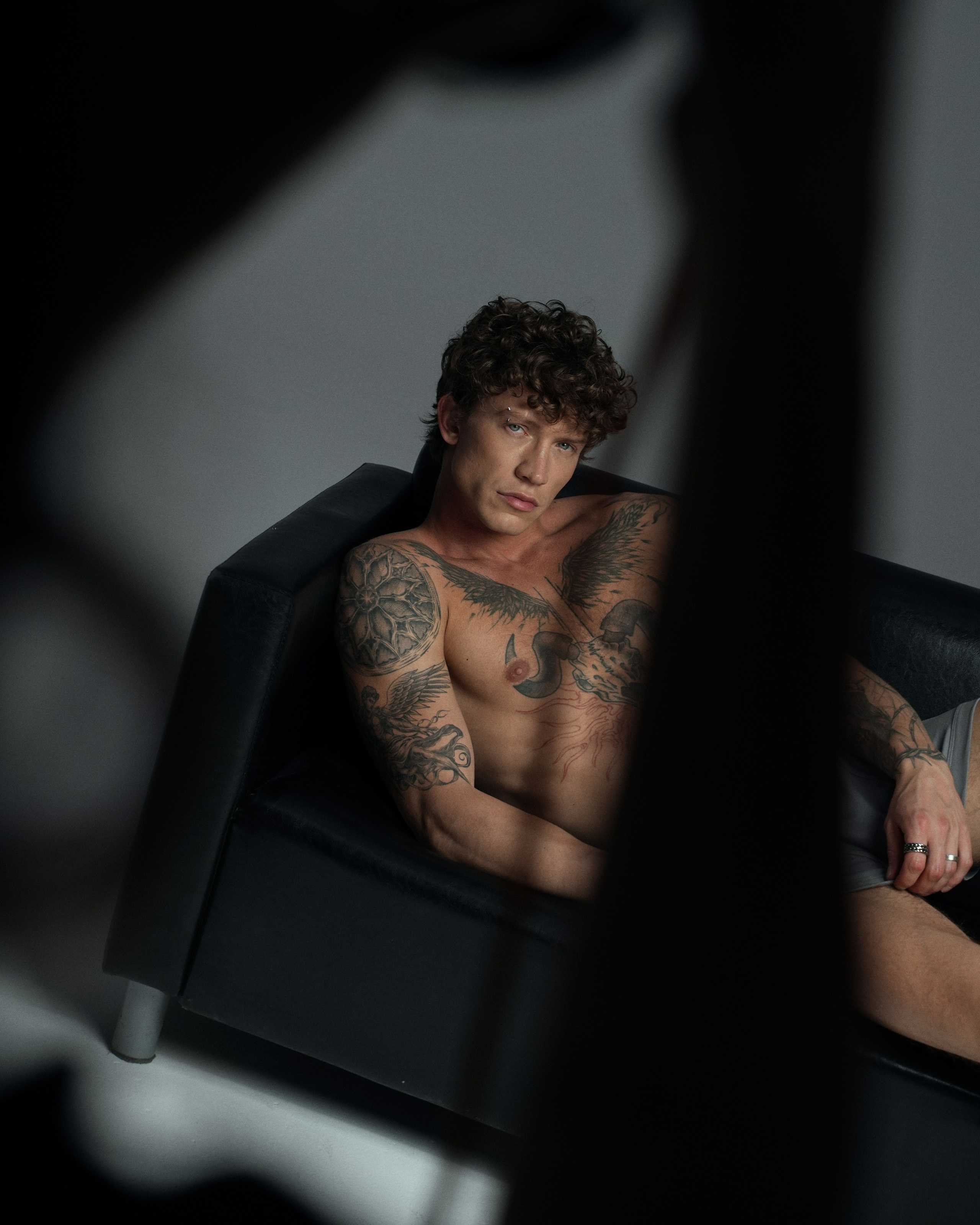 PAVILION 25. ANNA — PHOTOGRAPHER