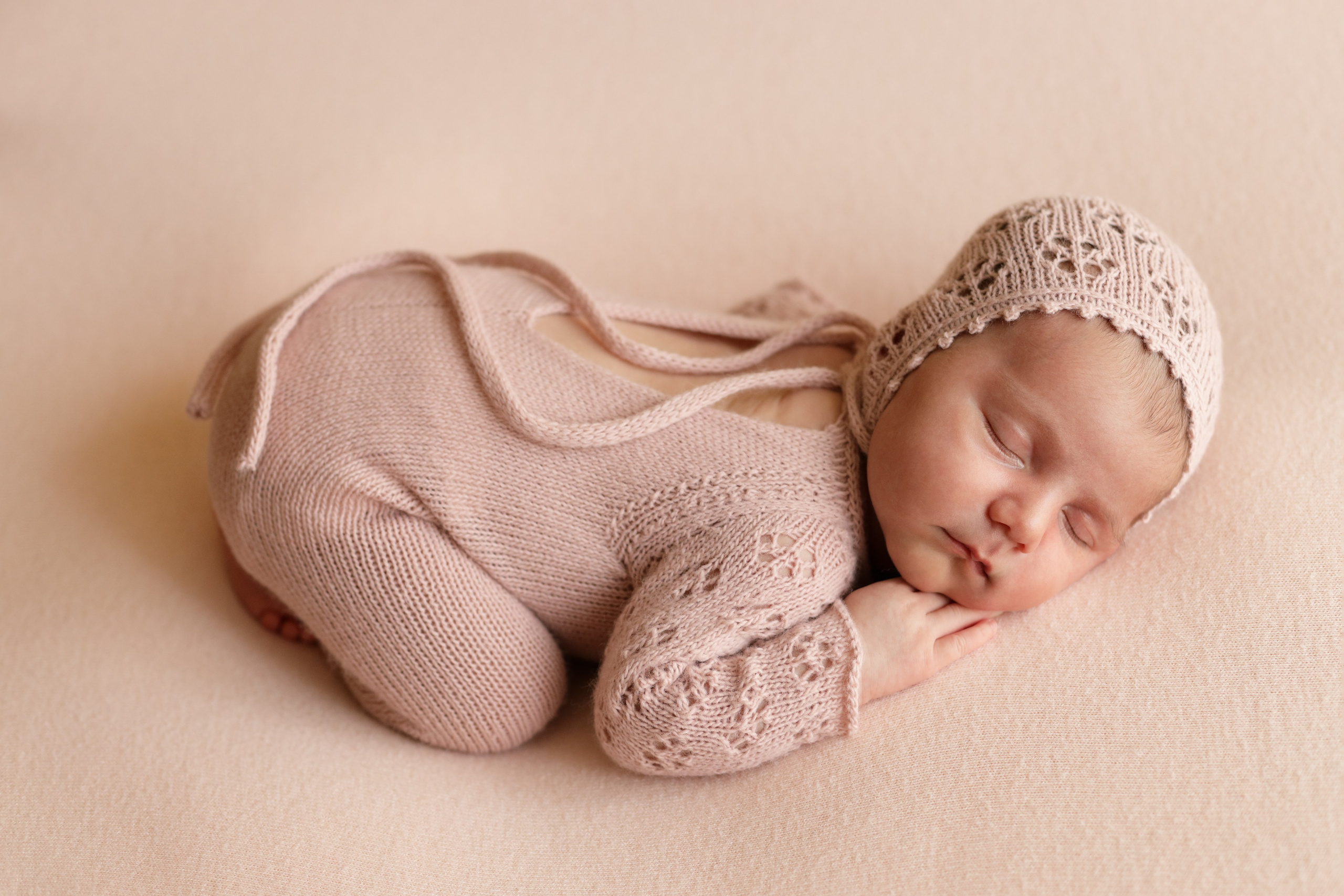 Съемка новорожденных Старый Оскол. Семейный фотограф и новорожденных в Старом Осколе Анна Старкова,