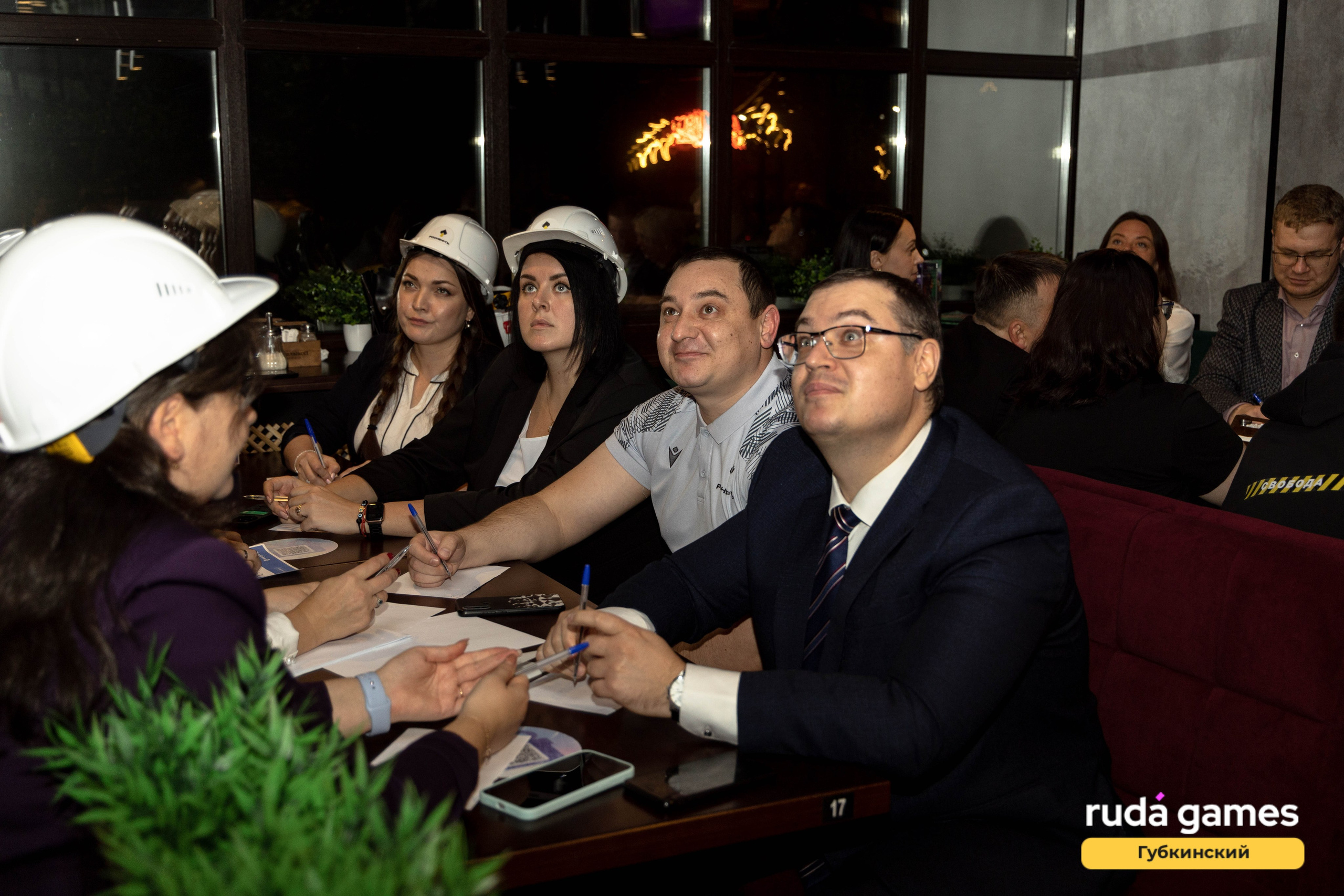 23 сентября. Фотограф в Губкинском | Александра Артамонова