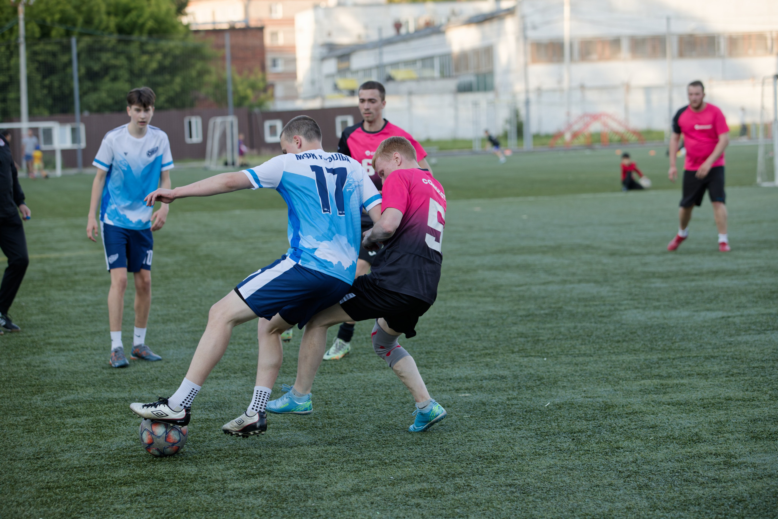 Любительская футбольная лига. Самокат-крылья. 25.06.2025. Репортажный и спортивный фотограф в г. Пермь Зильберг Павел
