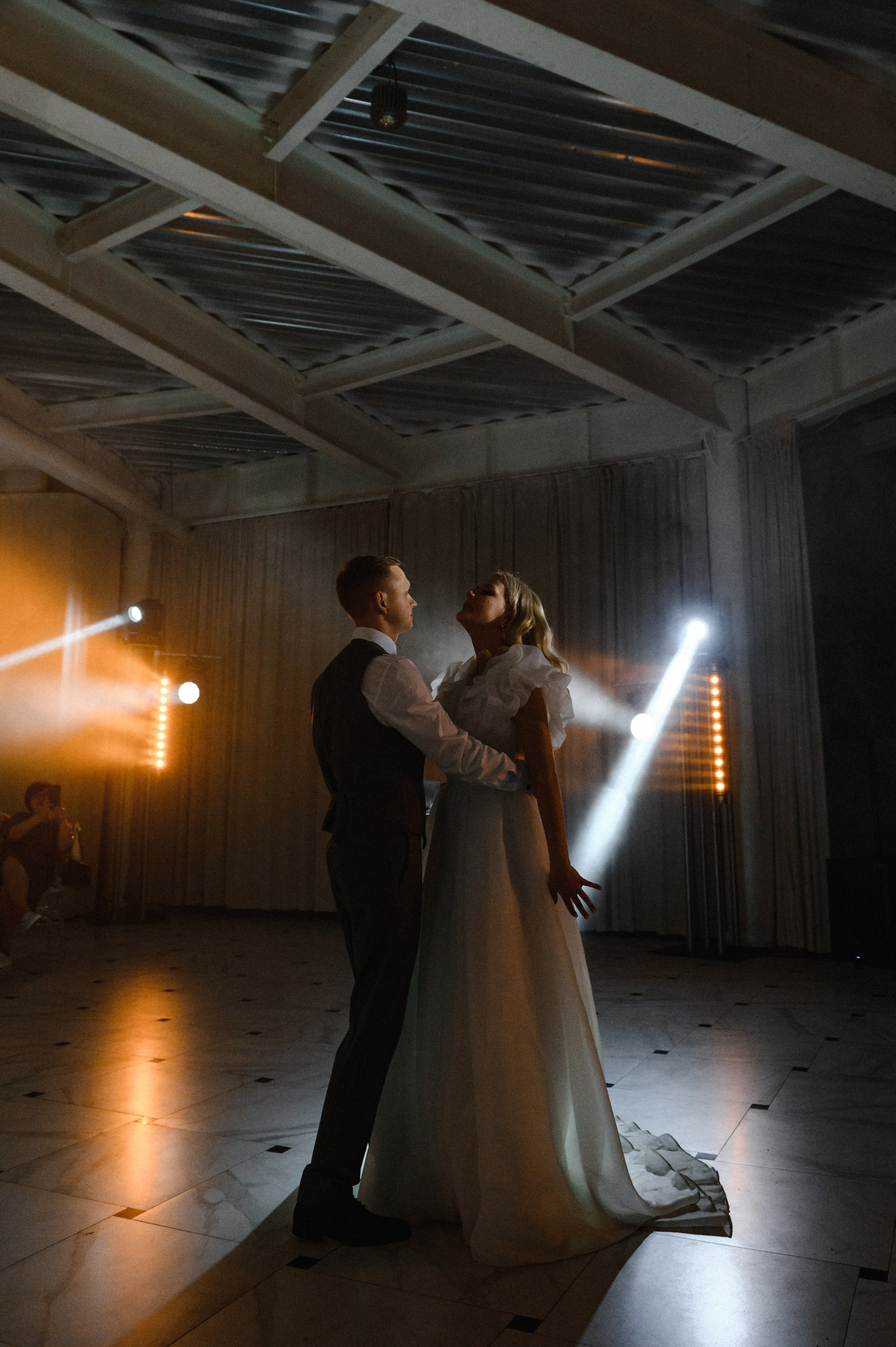 Давай танцевать!. Светлана Варфоломеева, женский и свадебный фотограф в Саратове