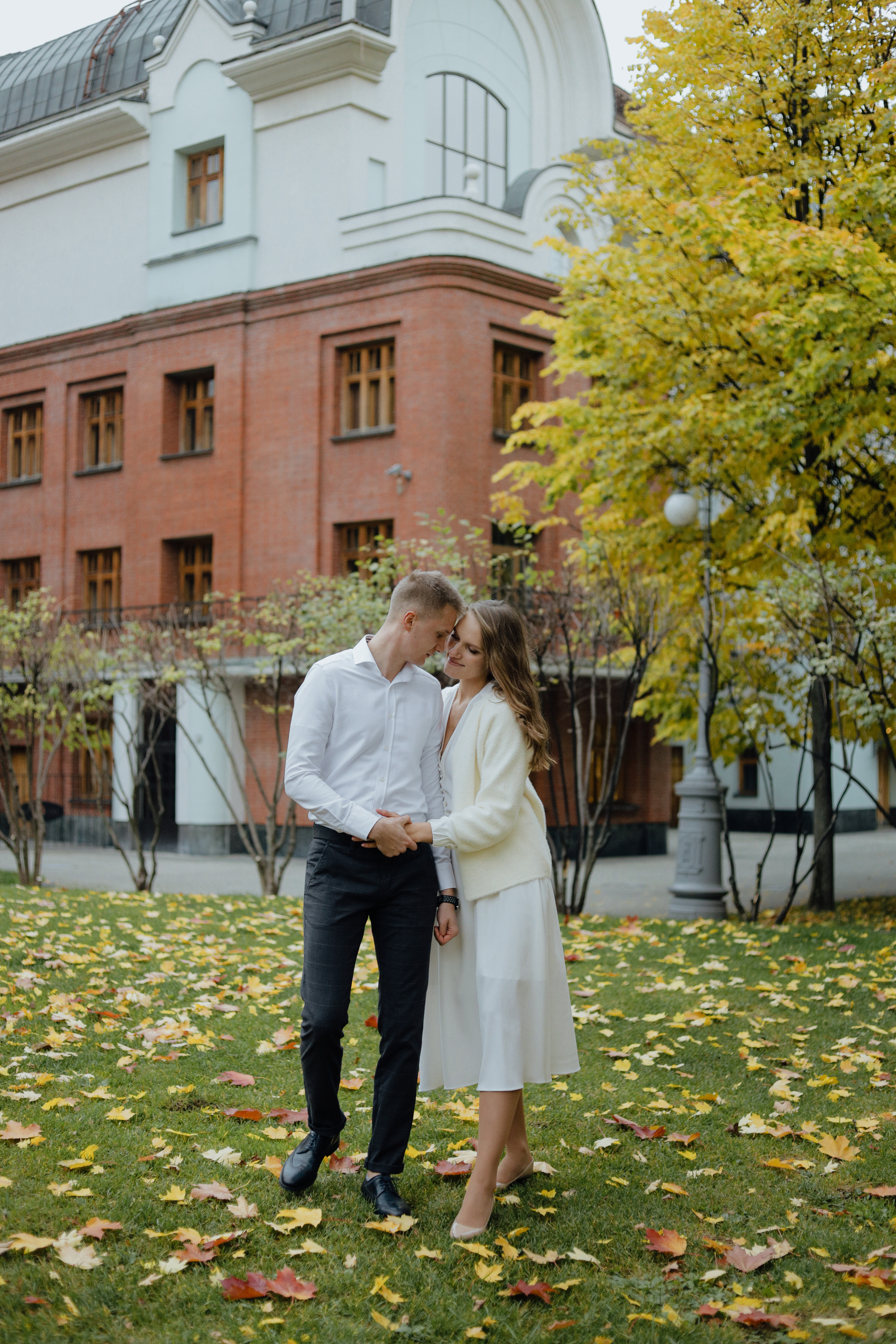 Тихая осень Тимофея и Насти. Варвара Синицына: семейный фотограф в Москве