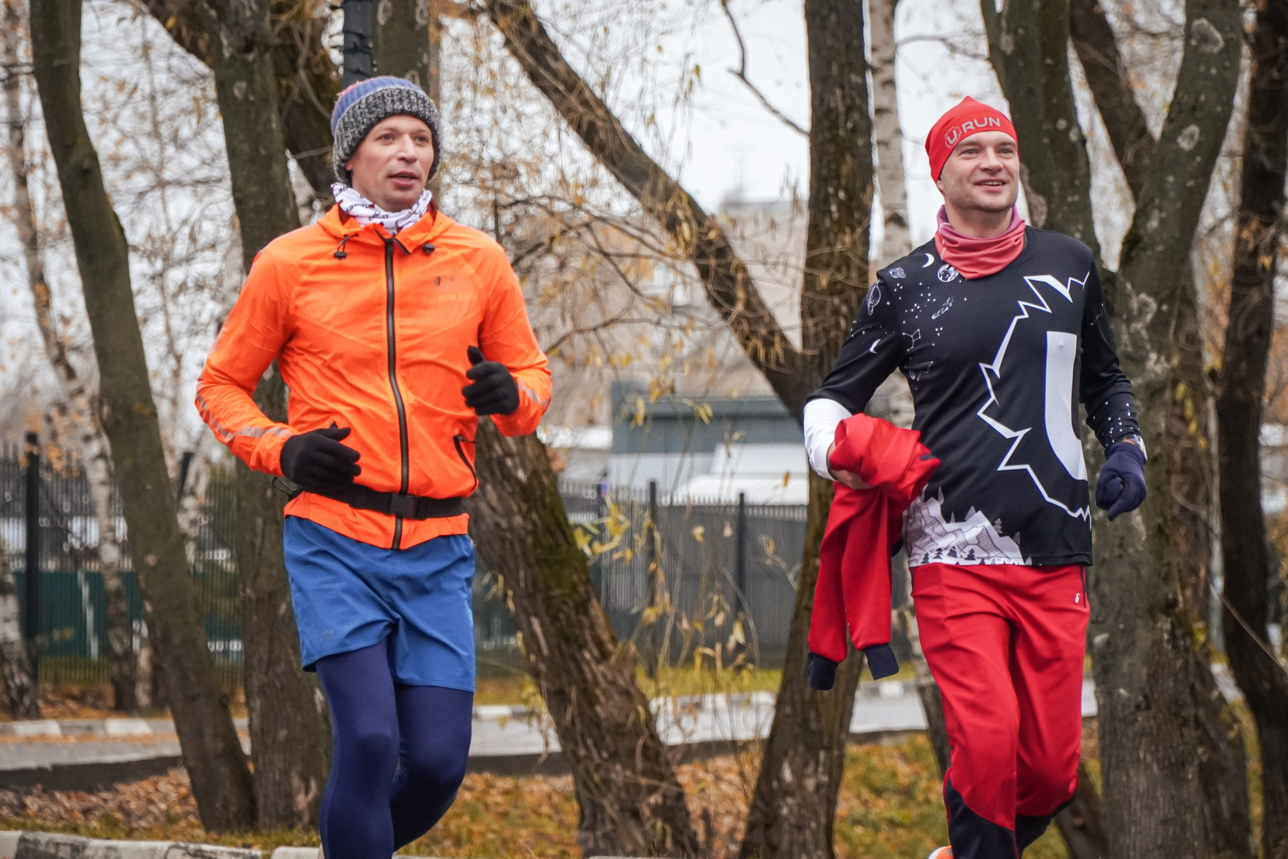 5 вёрст Реутов 16.11.2024. Роман Капилюшов. Бег. Фото. Видео. г. Люберцы