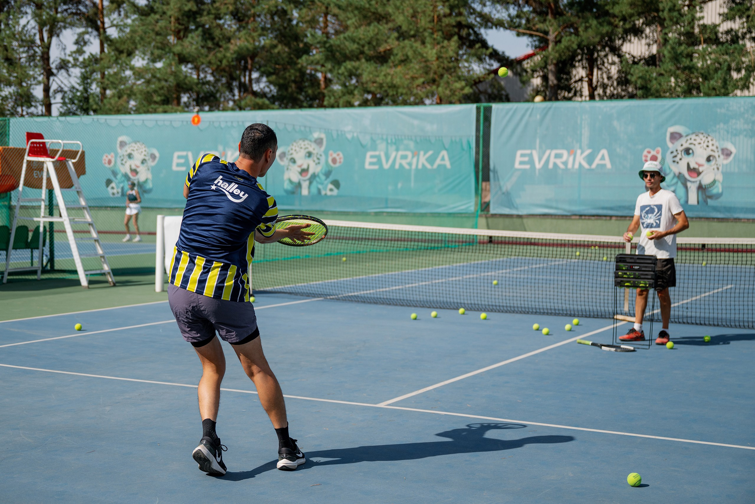 Конференция/Игра в тенис — BakoTech&Cloudfire. Фотограф в Алматы — Алексей Коньков | Репортаж, свадьбы, портреты