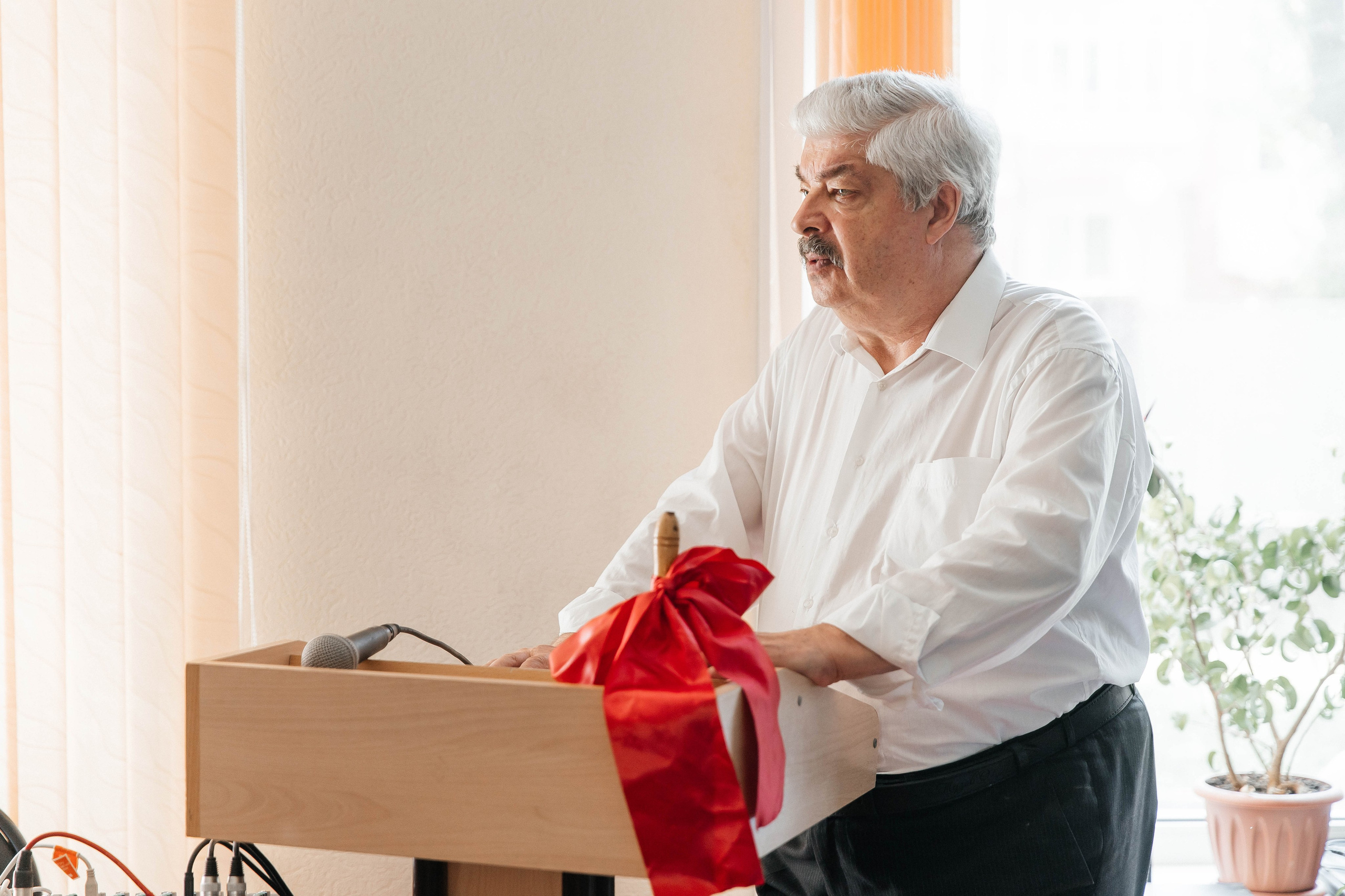 Гимназия Пеленг. _Carpe diem_