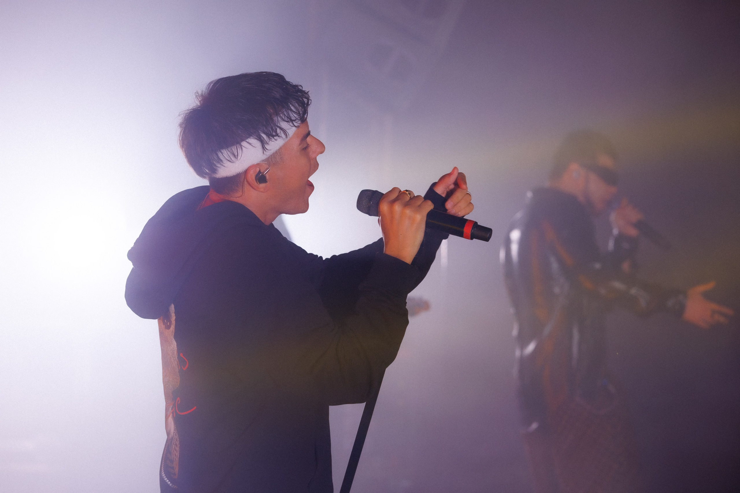 Фотоотчёт и репортаж с концерта группы GAYAZOV$ BROTHER$. Красильников Евгений — профессиональный фотограф в Ростове-на-Дону