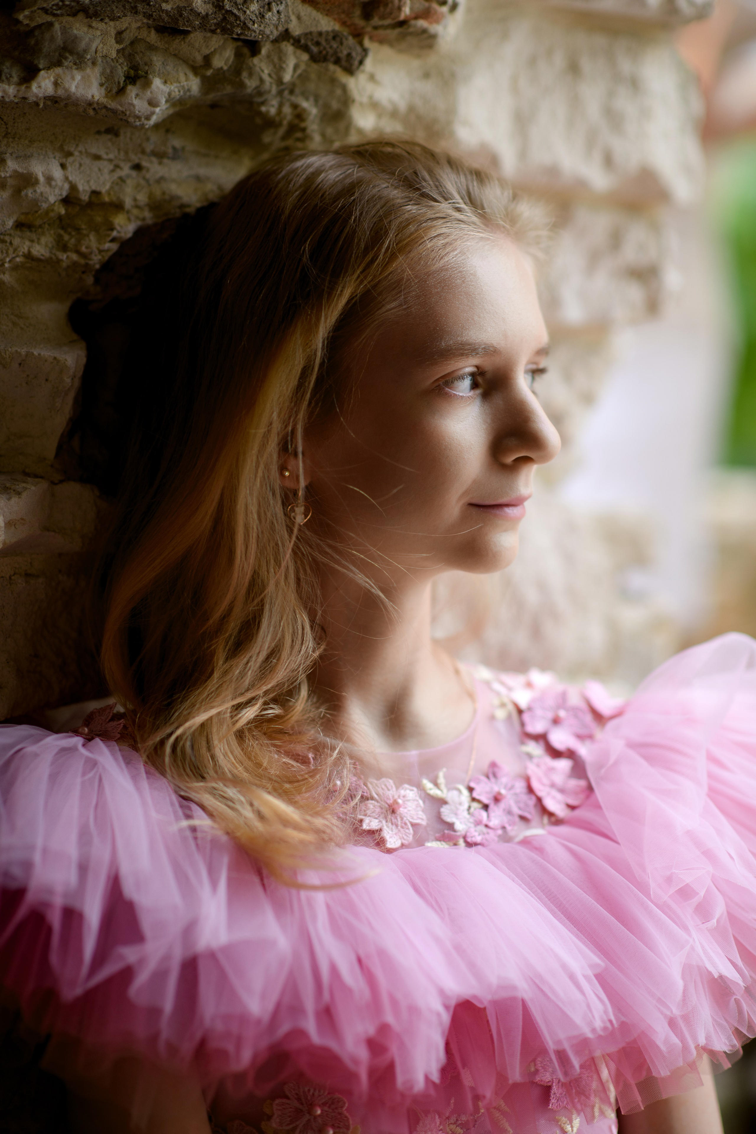 В цветущем чубушнике в саду имени Баумана. Главная