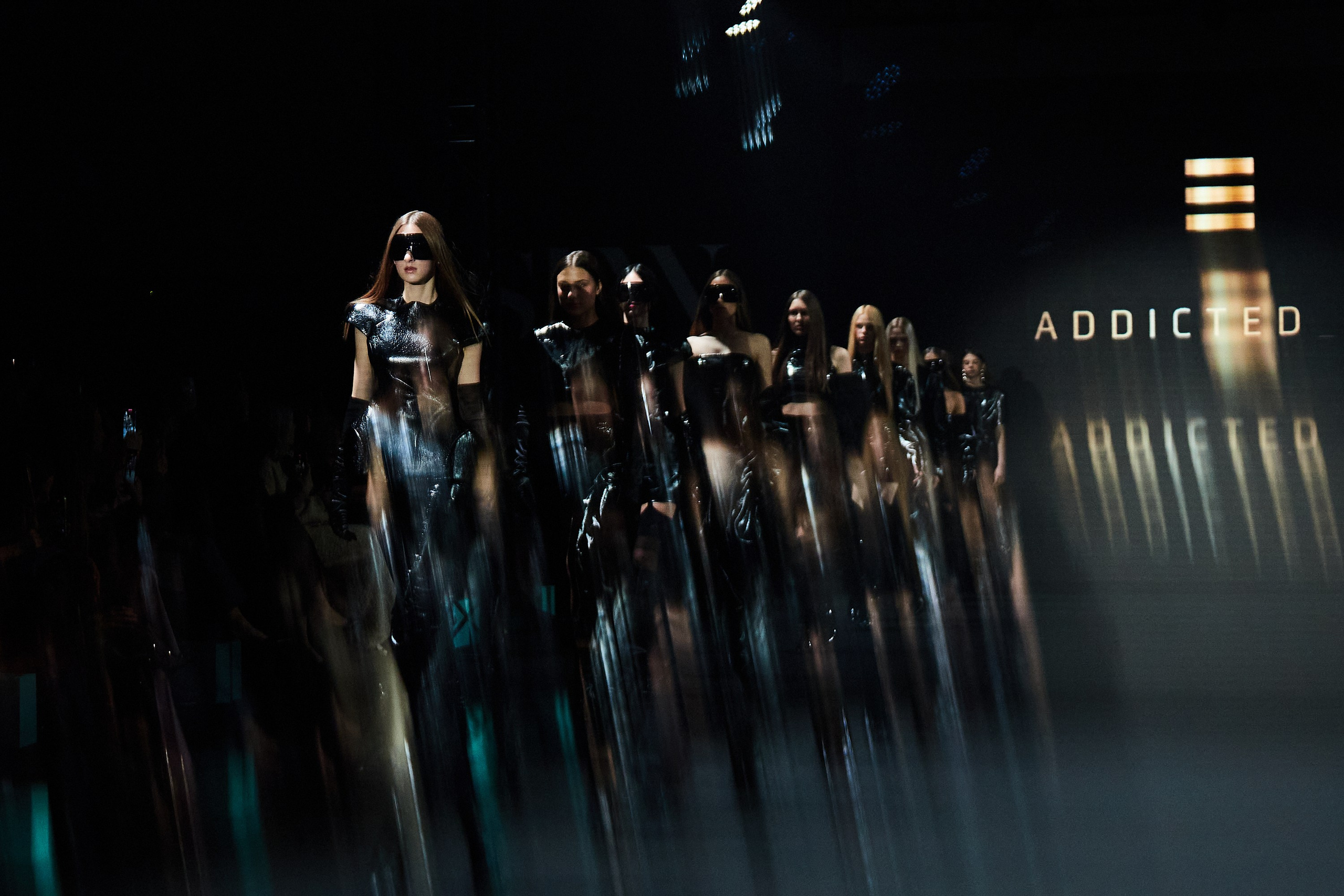 Sochi Fashion Week май 2026. Профессиональный фотограф в Сочи Виктория Джой. Обучение