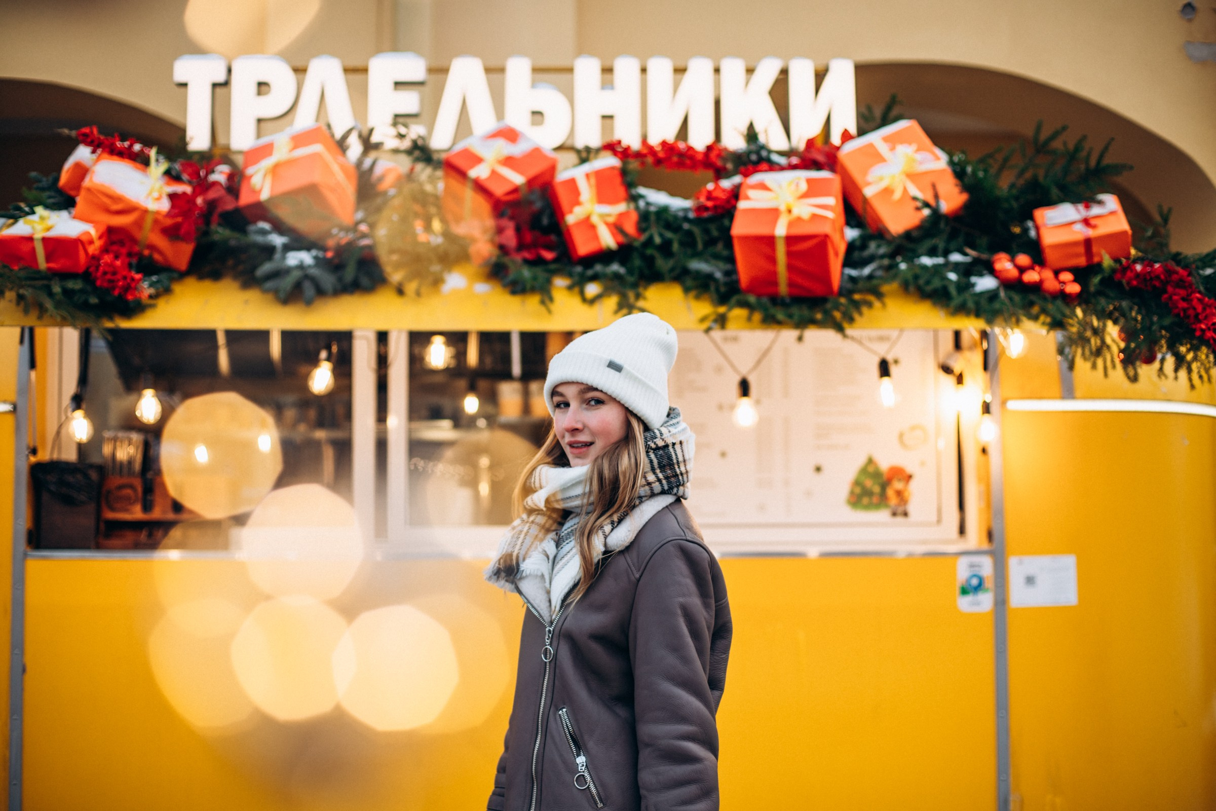 Александра в декабре. Фотопрогулка в Петербурге. Индивидуальный и семейный фотограф в Санкт-Петербурге