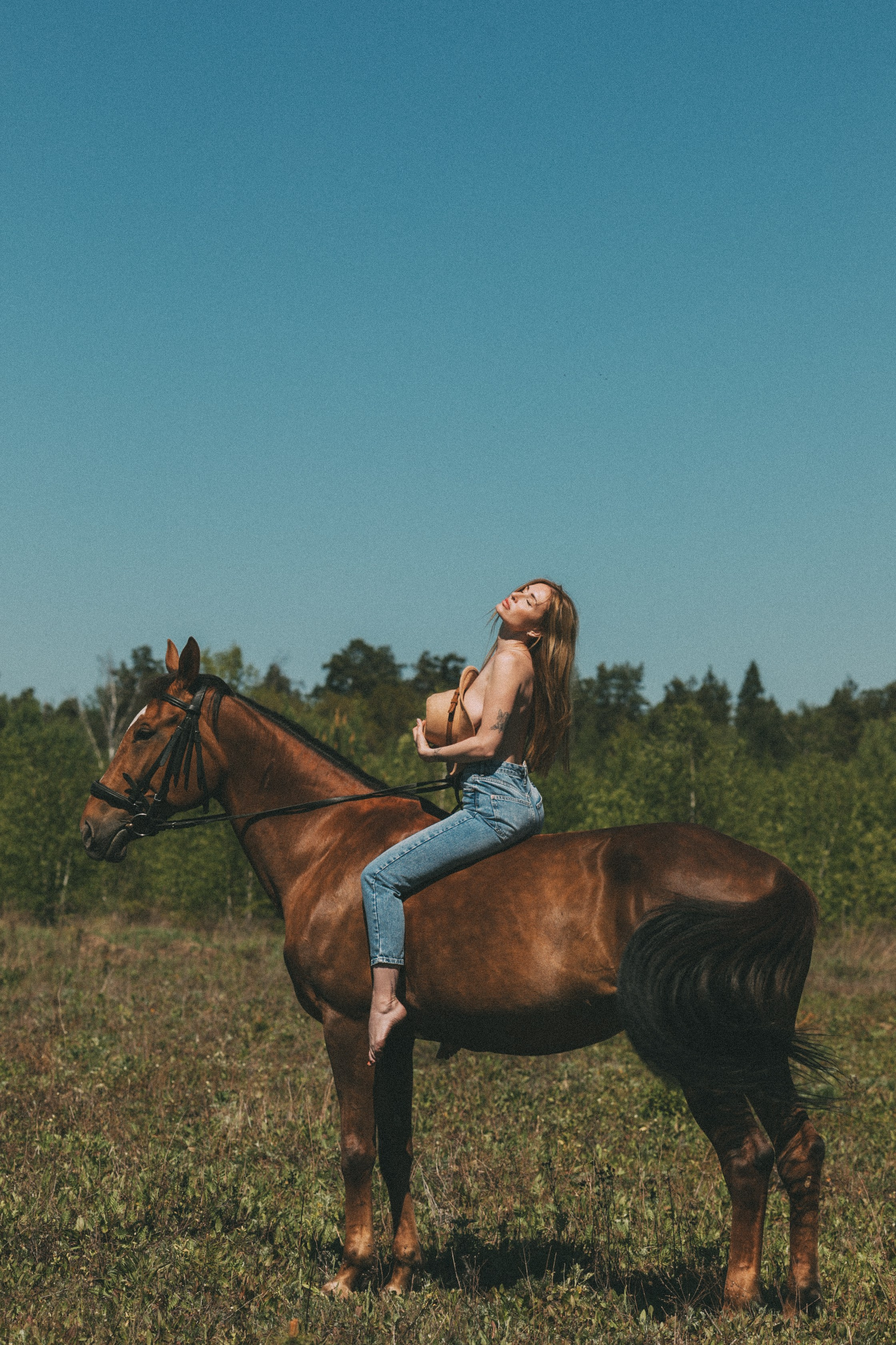 Улица & природа. Модель Москва каталожная и творческая съемка Anna Antlers