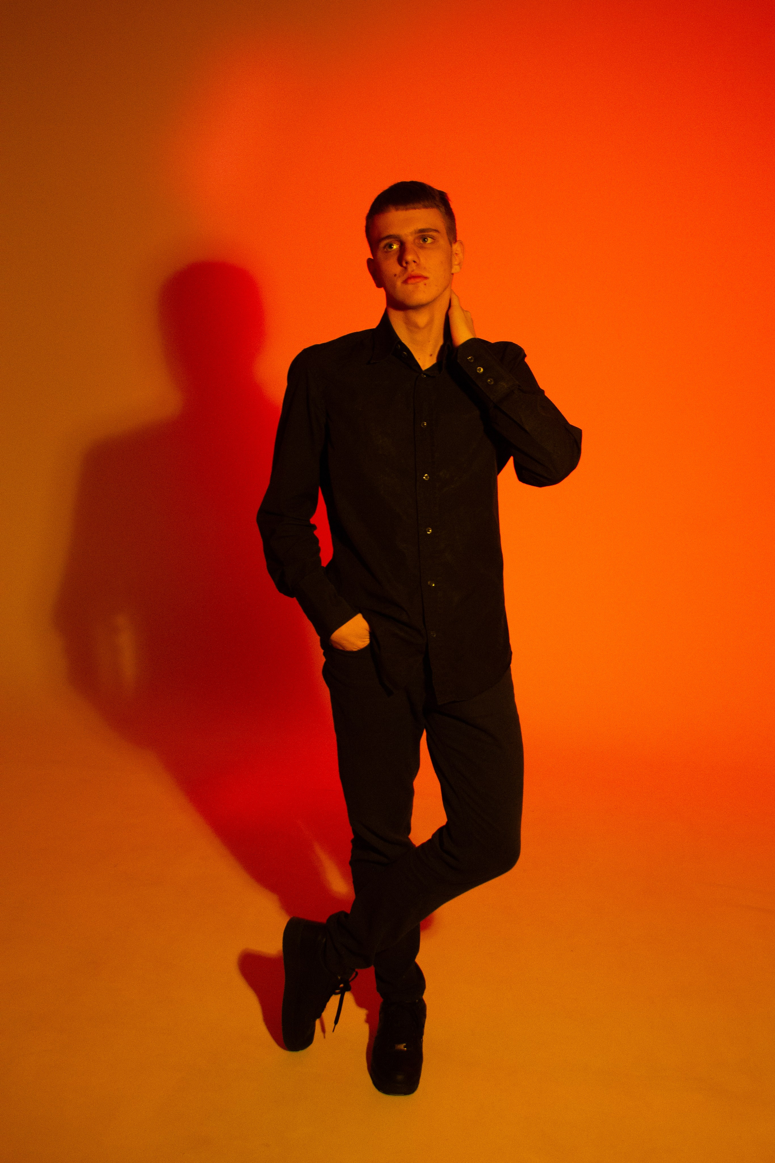 Мужской портрет с цветом. Главная