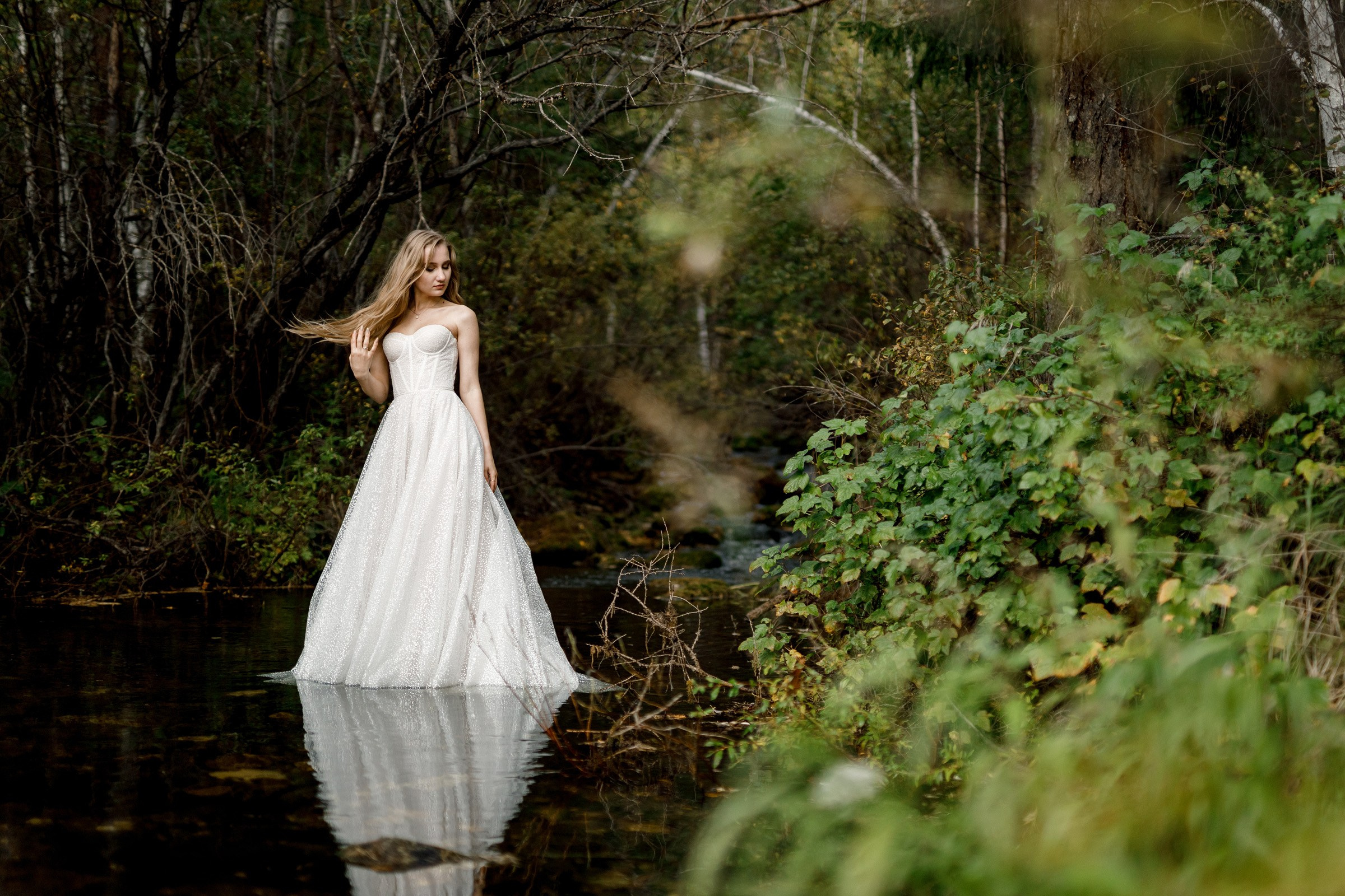Полина и Женя. Лес, кожанки и 2 дня кайфа. Свадебный фотограф в Иркутске Сапаров Александр