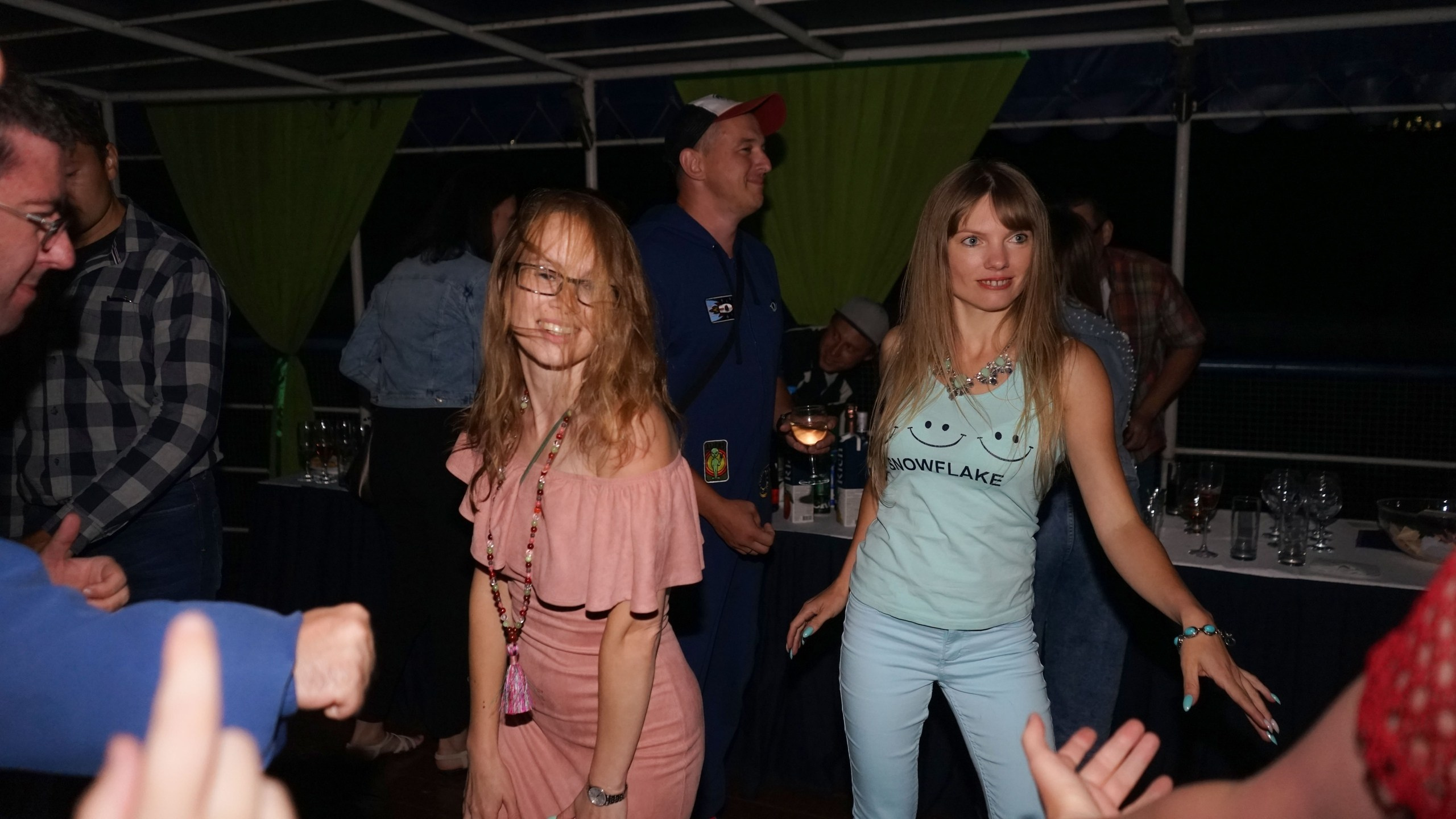 Танцы на воде | 24.07.21. Галерея Фантим