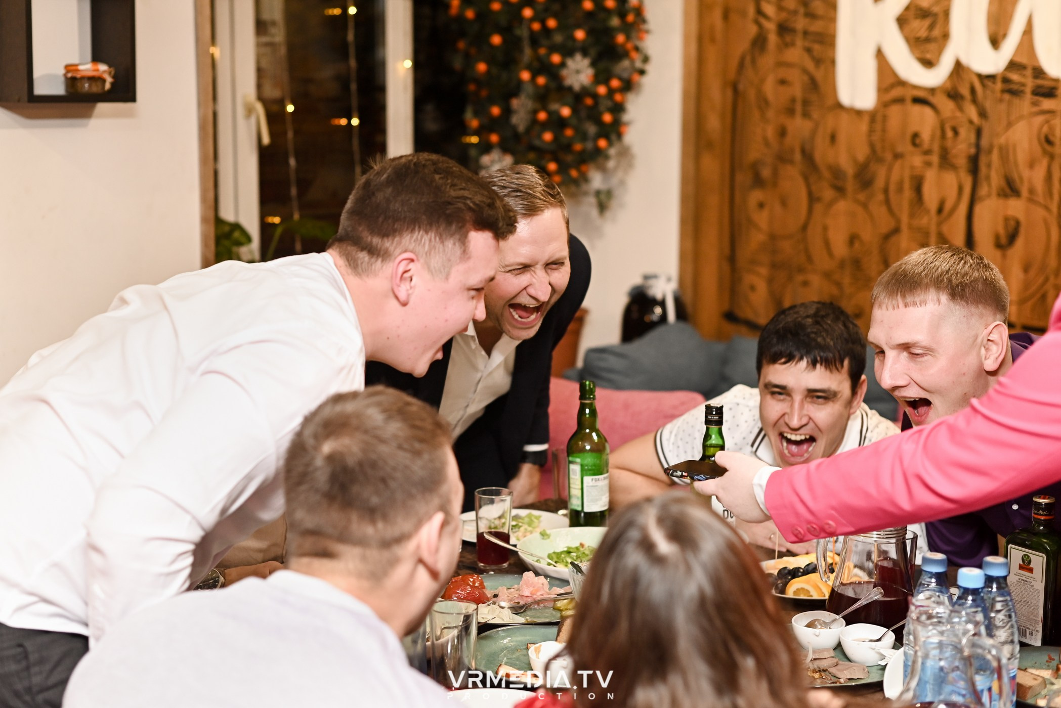 Новогодний вечер в кафе «кАмпот»