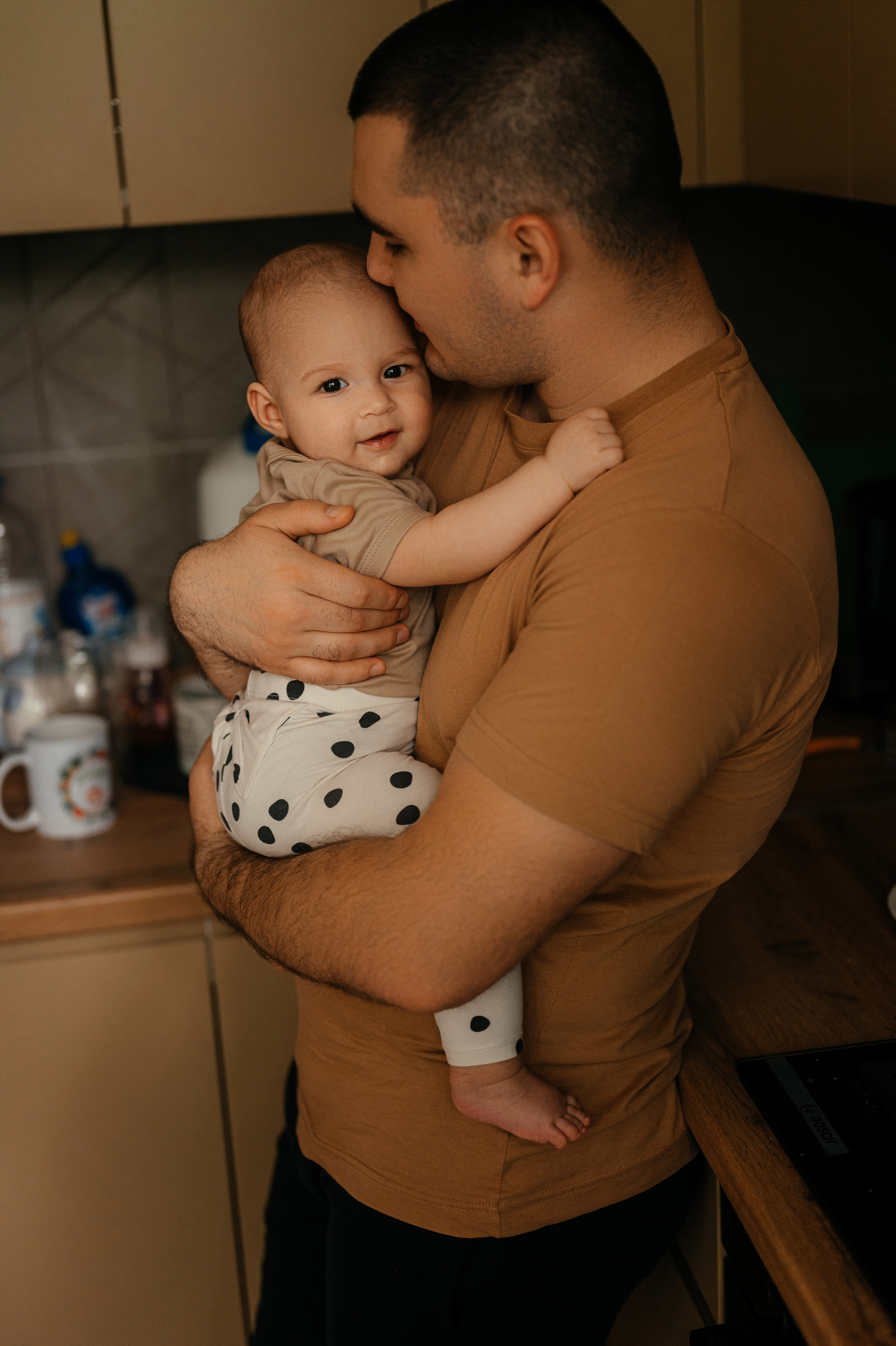 Фотосессия на дому. Свадебный фотограф в Донецке — Вита Донец