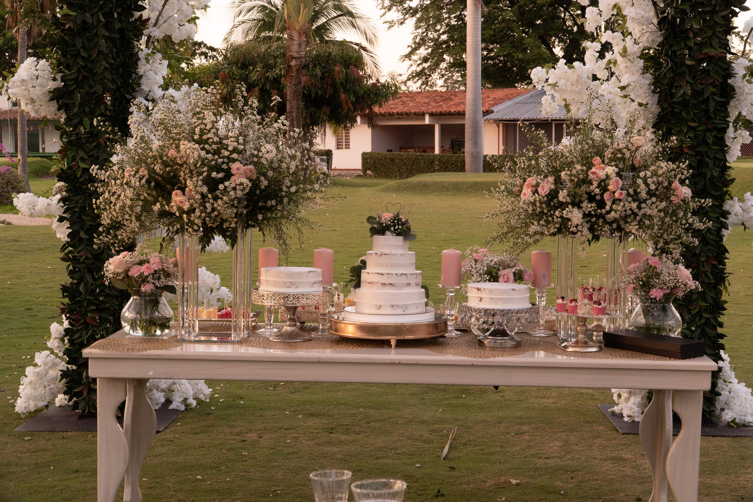 Carola & Gerson. Wedding Photographer in Barcelona and Medellin