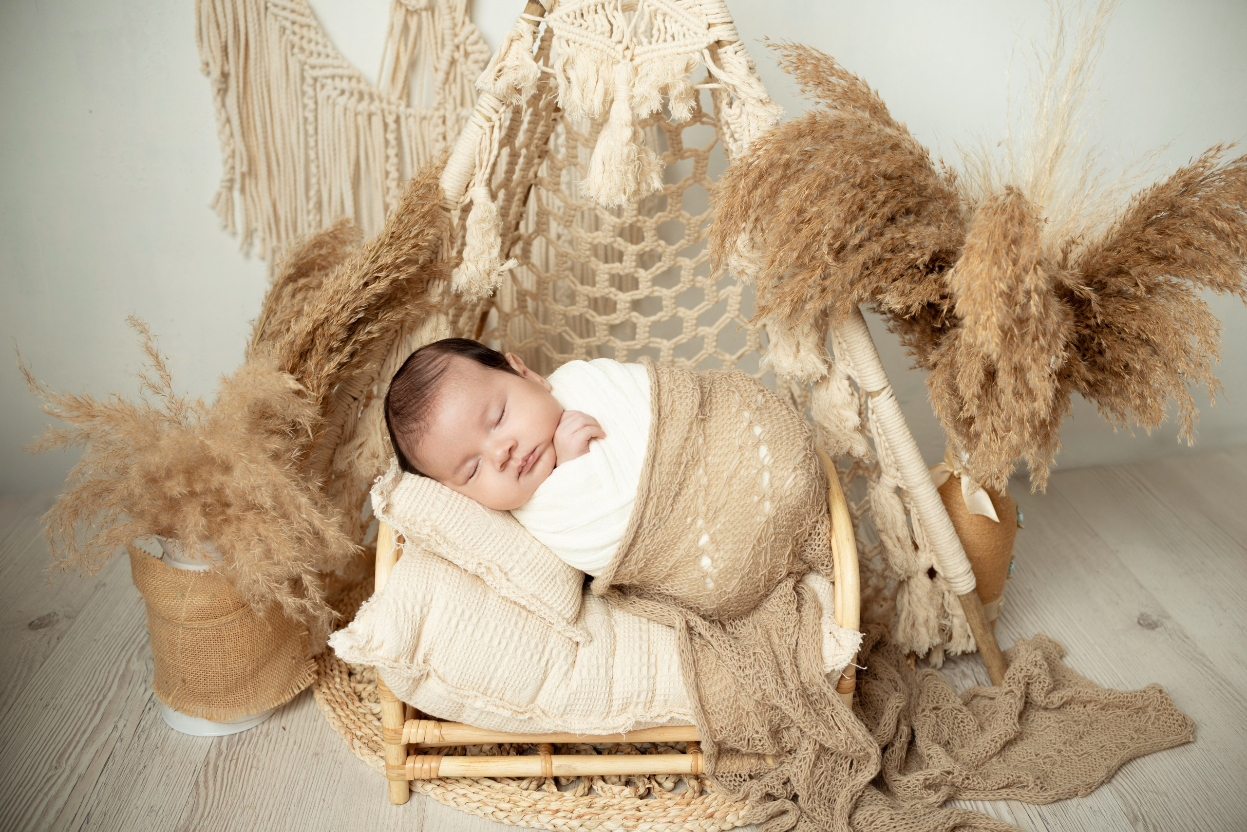 Новорожденные. Фотограф новорожденных в Нижневартовске Лара Курдюкова