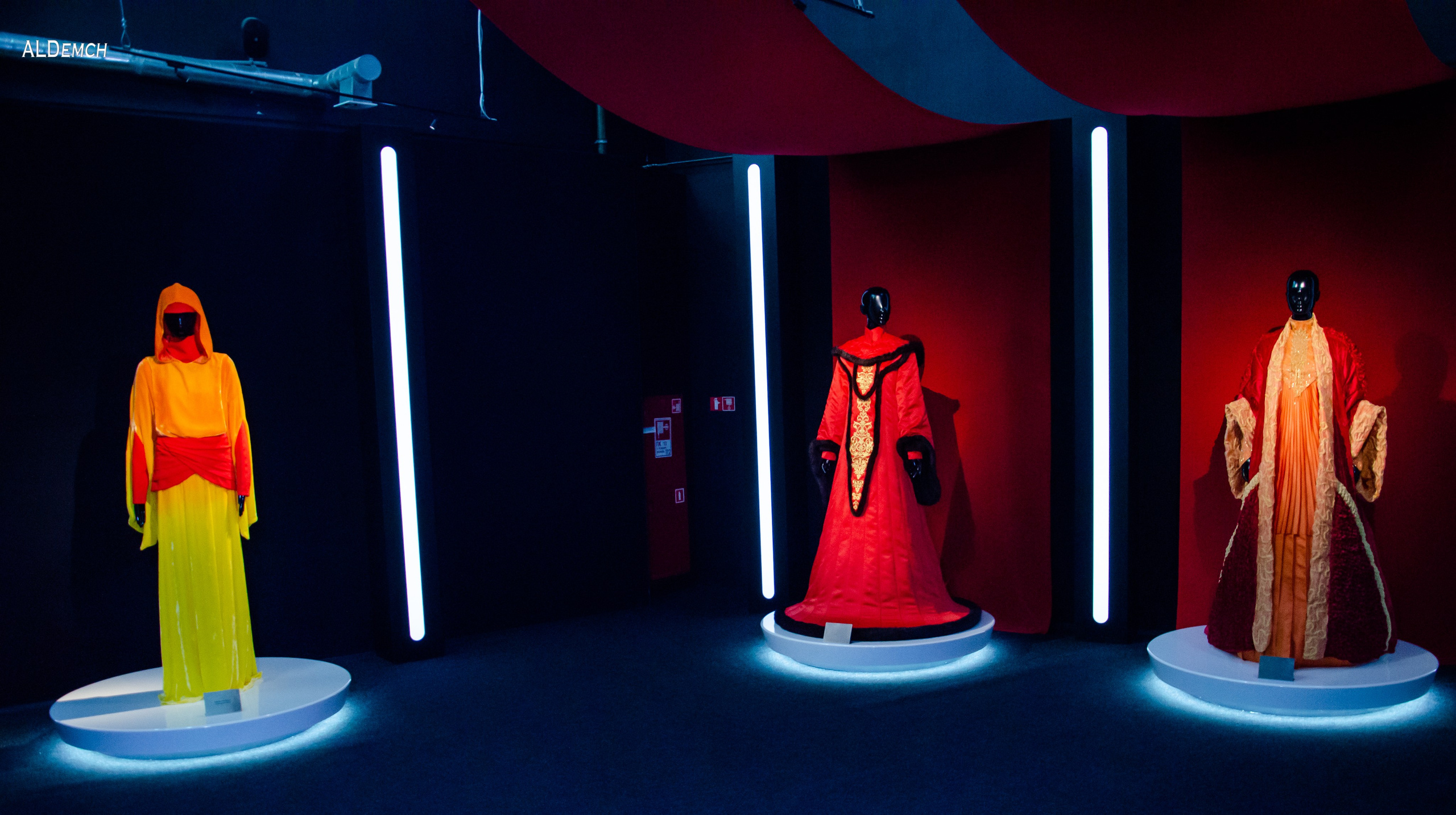 Фотосессия на ВДНХ косплей выставки по звёздным войнам