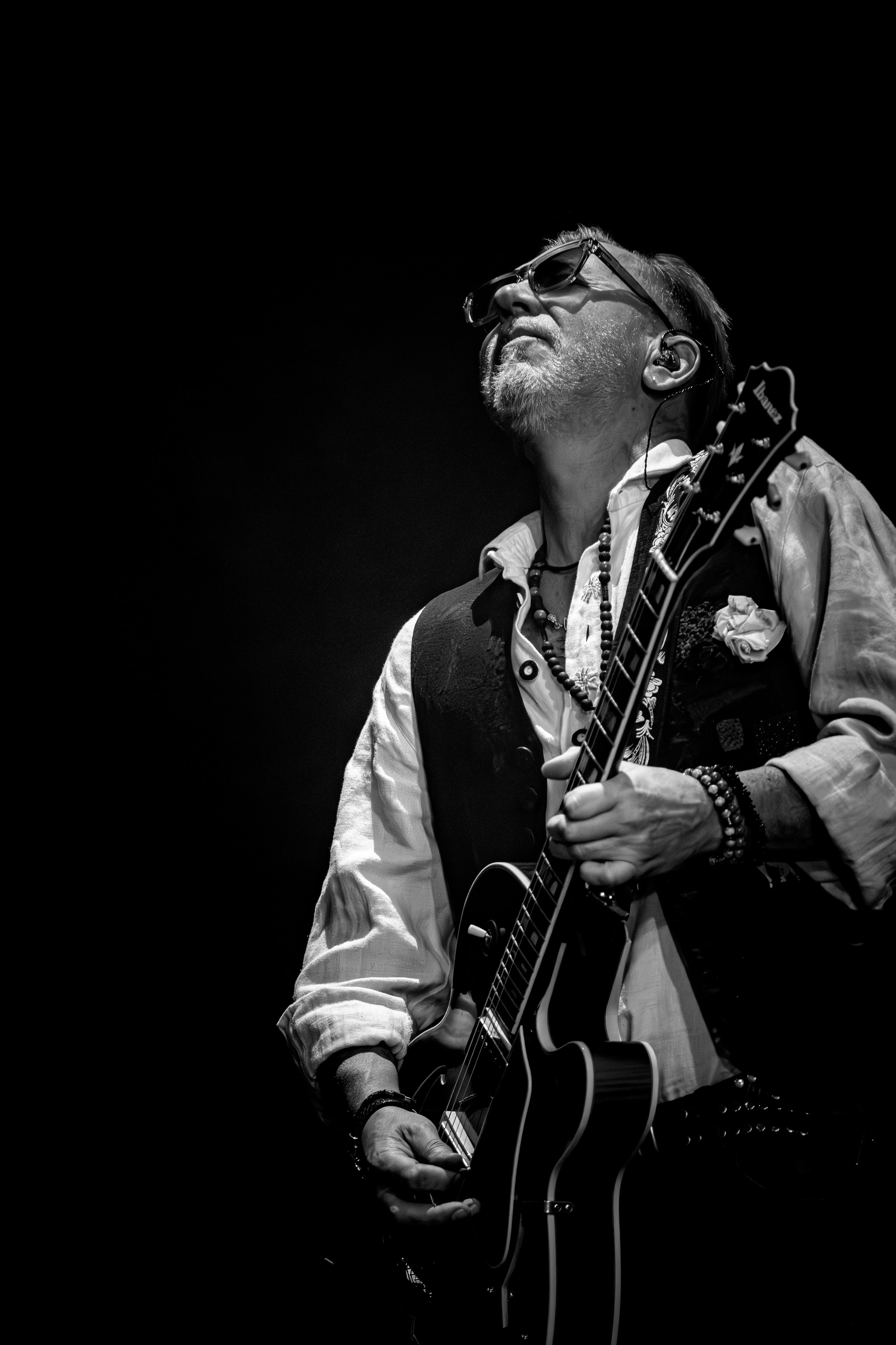 B&W. NE Cinema — backstage and reportage photography in cinema, music, Automotive and sport