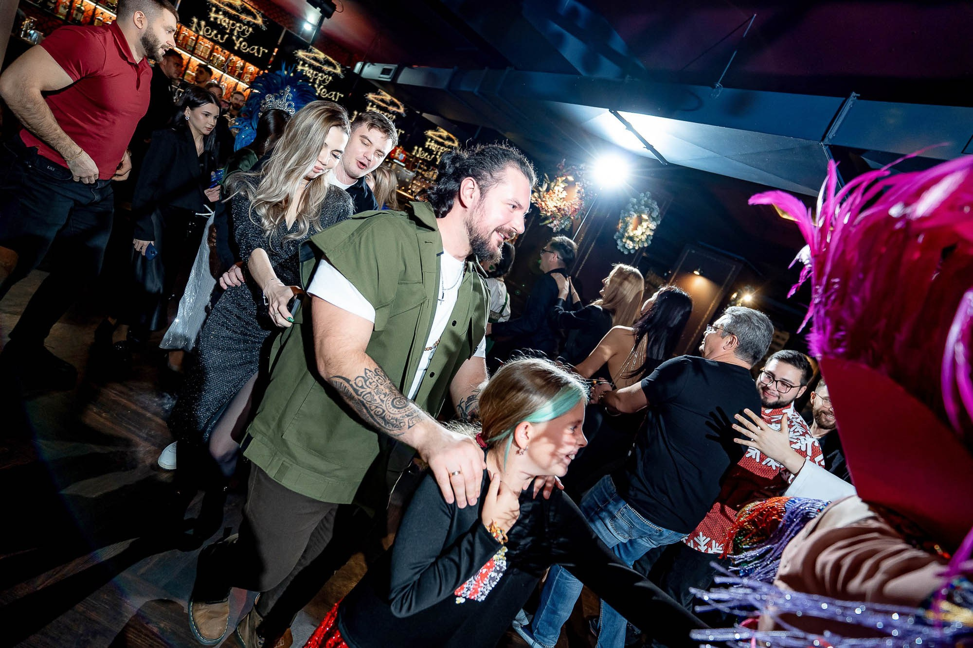 Новый год 2024 в Peoples. Сергей Кошкин. Репортажная и ивент-фотография в Сургуте