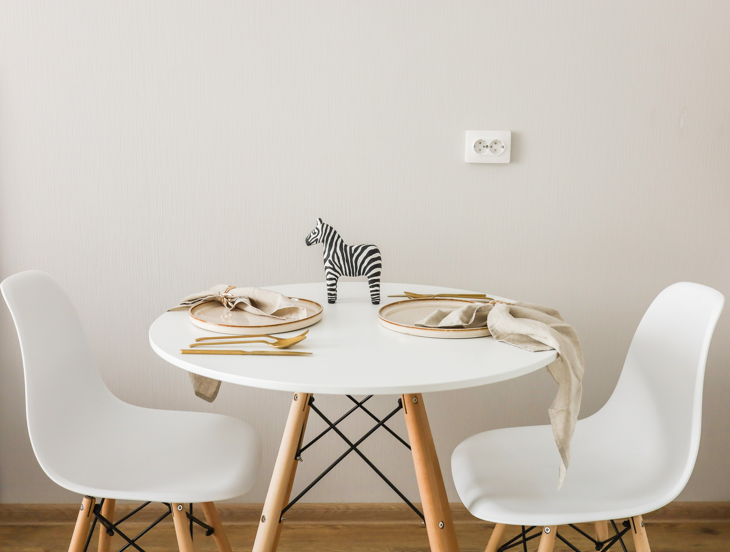 Хоумстейджинг в РФ и СПб. Интерьерный декоратор Юлия Мечёва