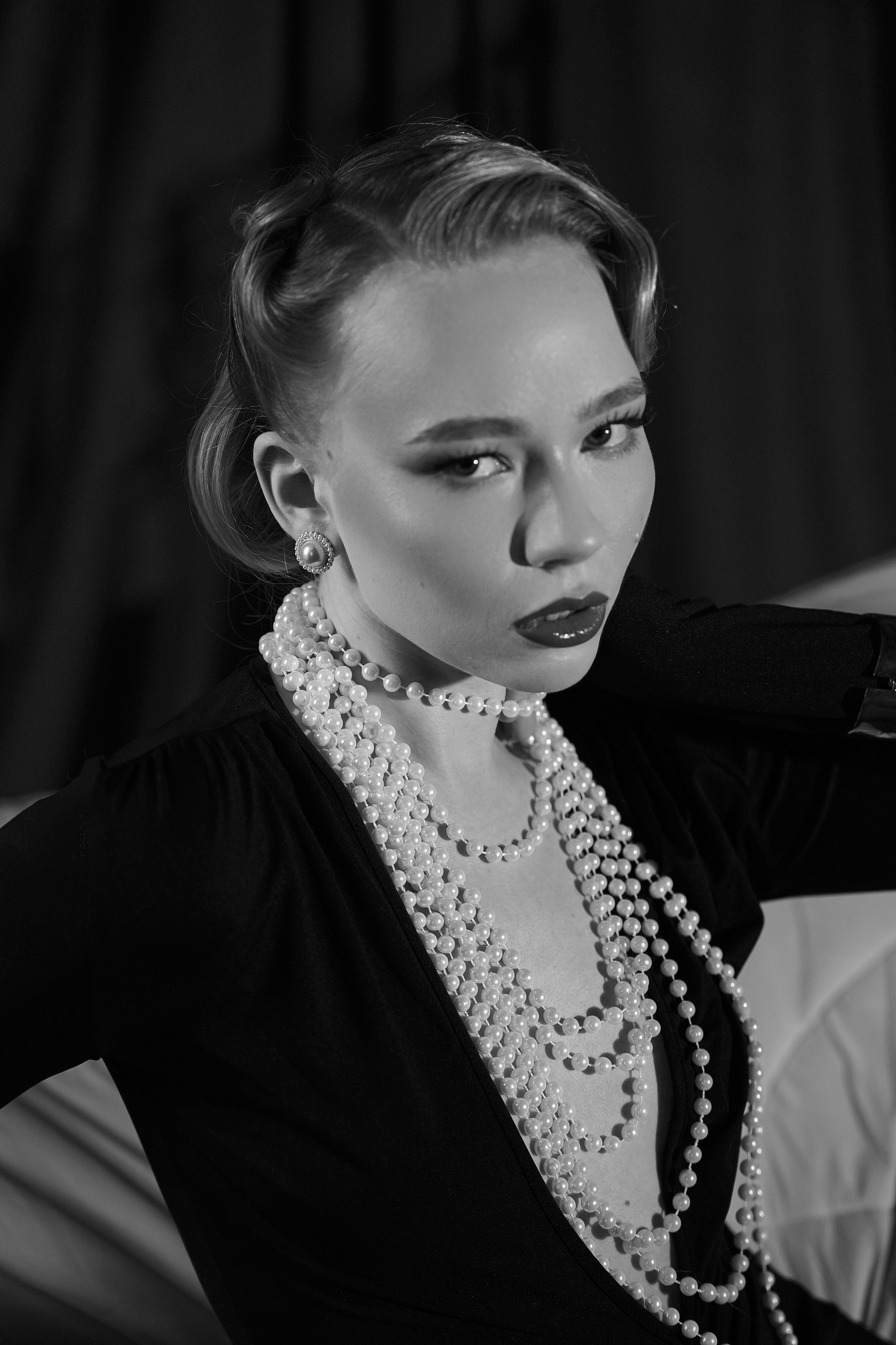 Женский портрет. Главная