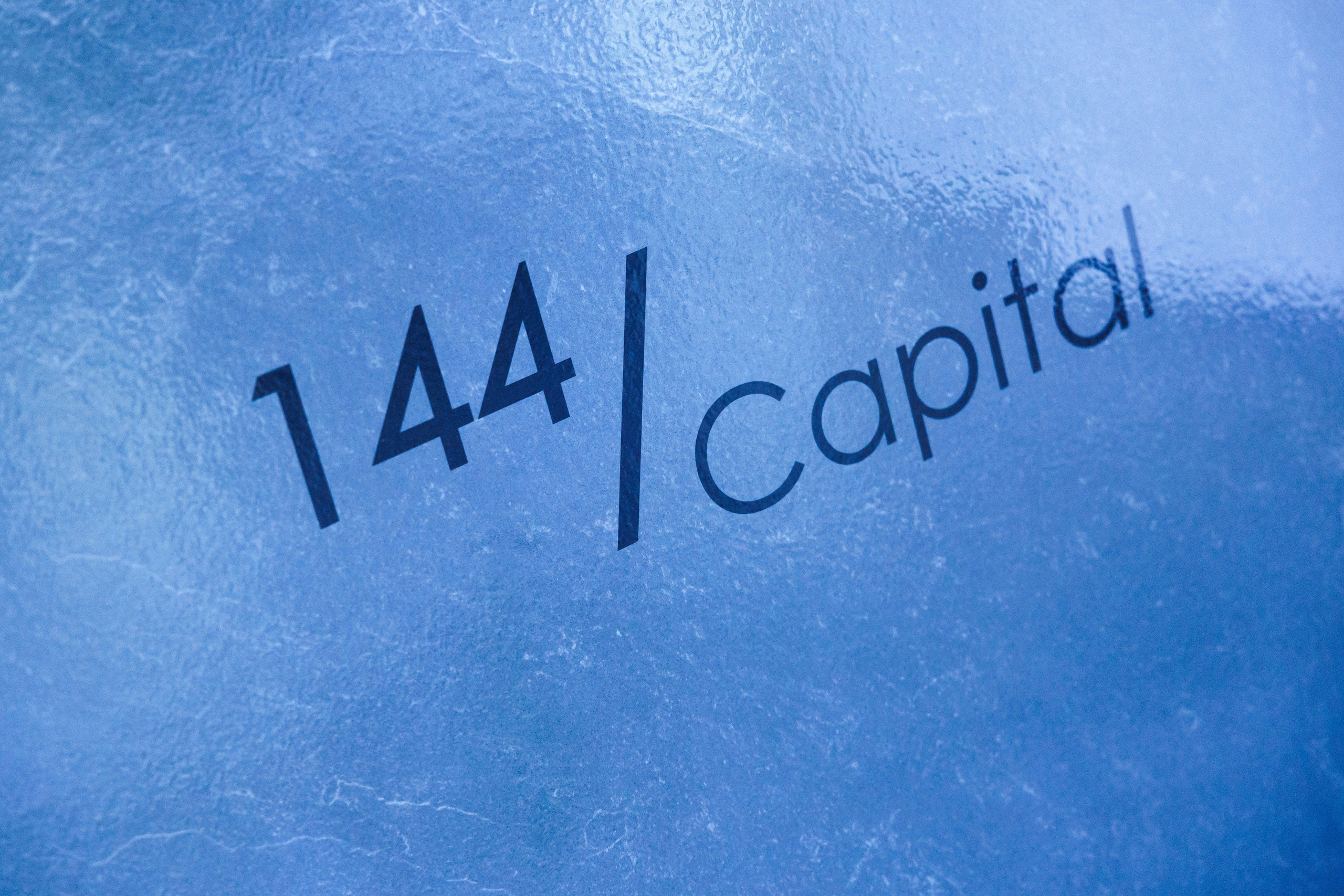 144 / Capital. Репортажный фотограф в Москве Евгений Новиков