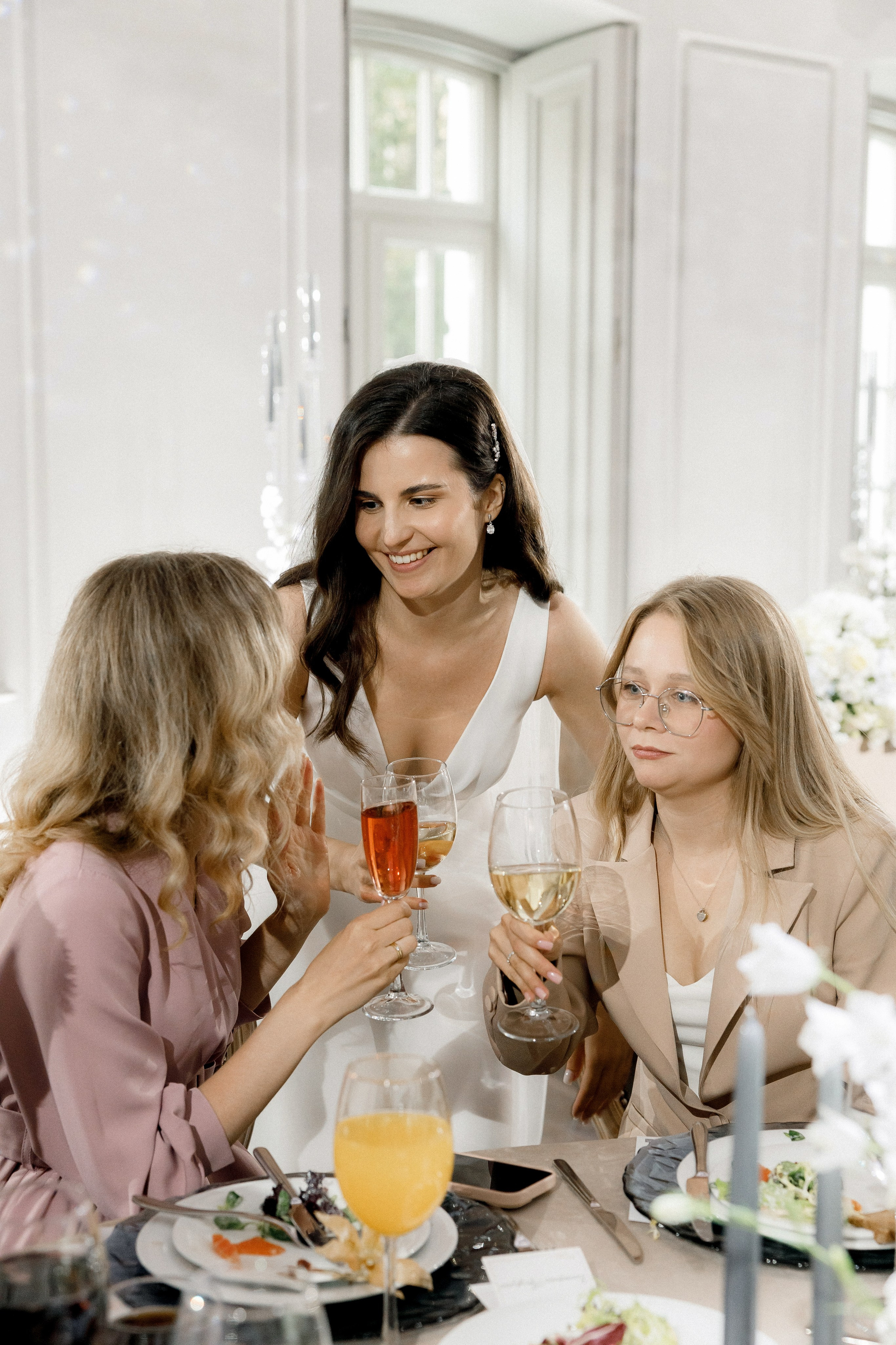 Свадебный ужин в Ресторане Michel на Красной Пресне. Свадебный фотограф в Москве и Санкт-Петербурге Денис Ходюков