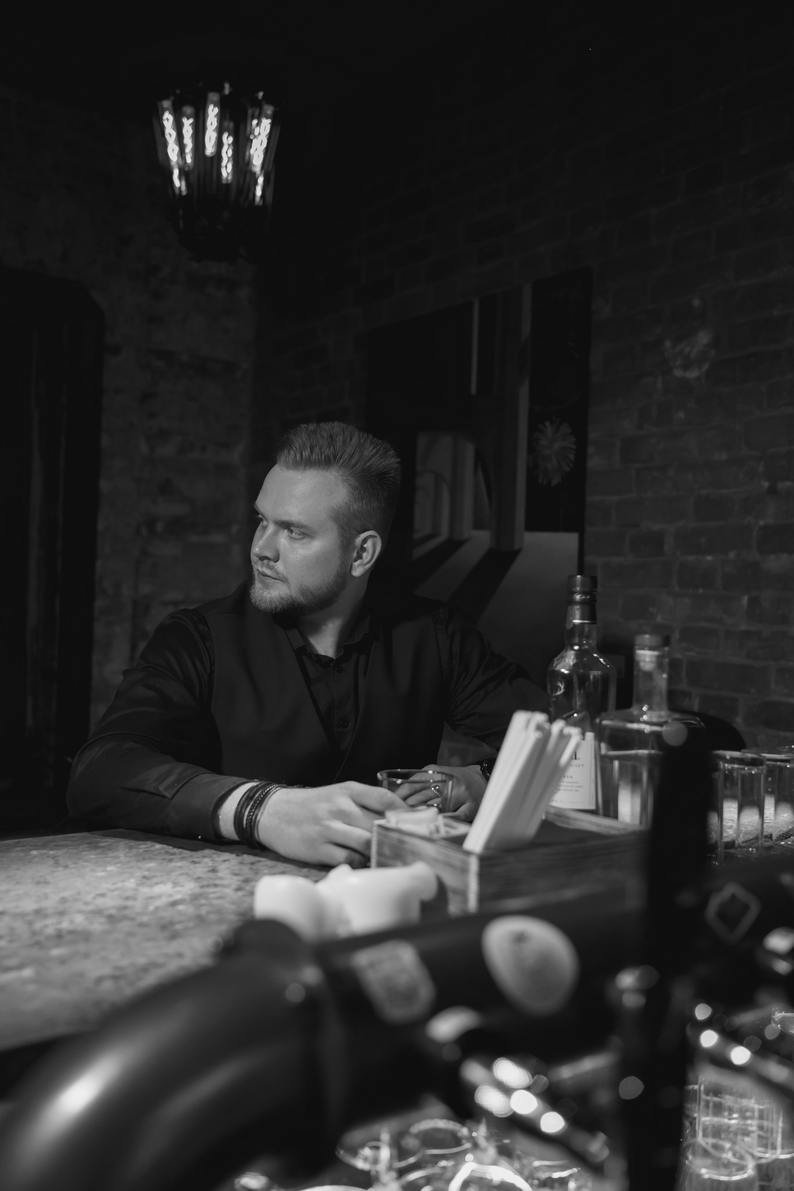 Бар Посольство_Евгений и Алена. Свадебный и семейный фотограф в Самаре Салахова Гулина