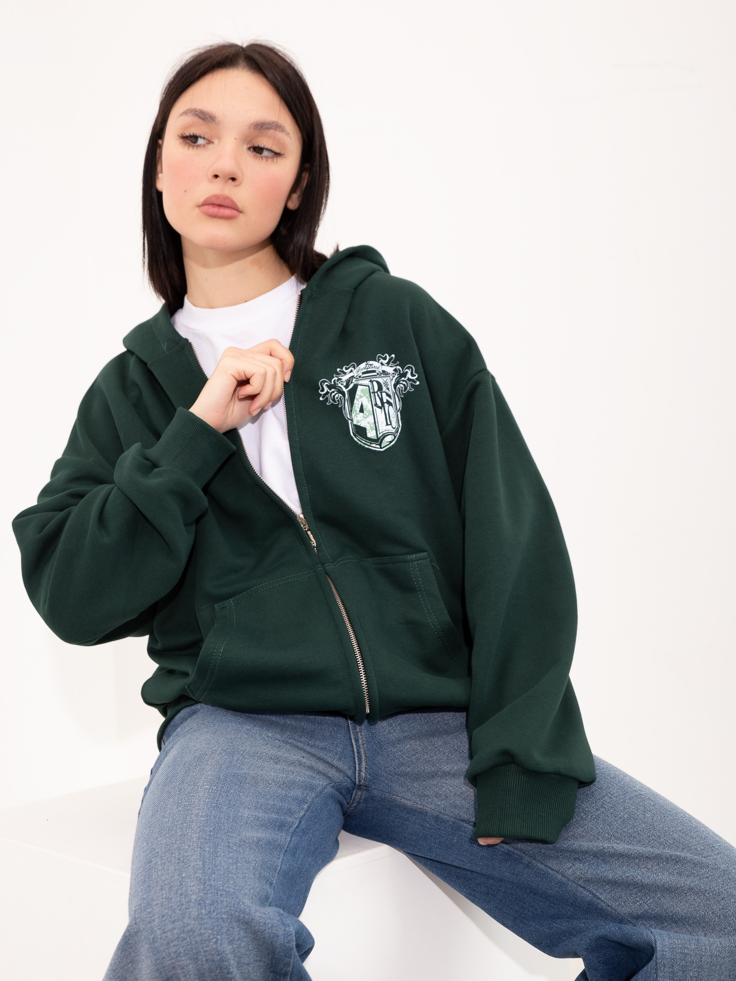 Модельная съемка на циклораме и в интерьере