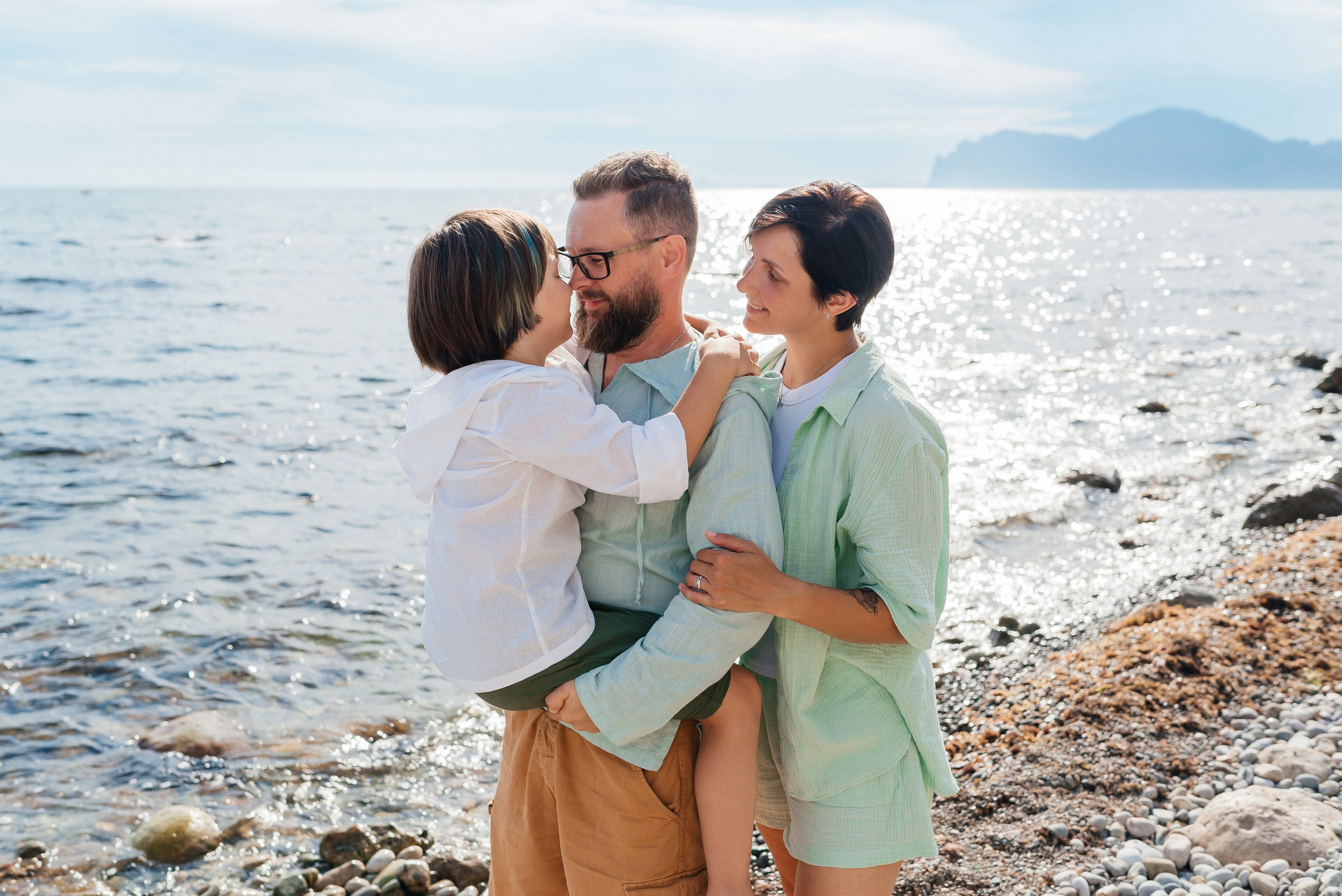 СЕМЕЙНАЯ ФОТОСЕССИЯ У МОРЯ В ОРДЖОНИКИДЗЕ