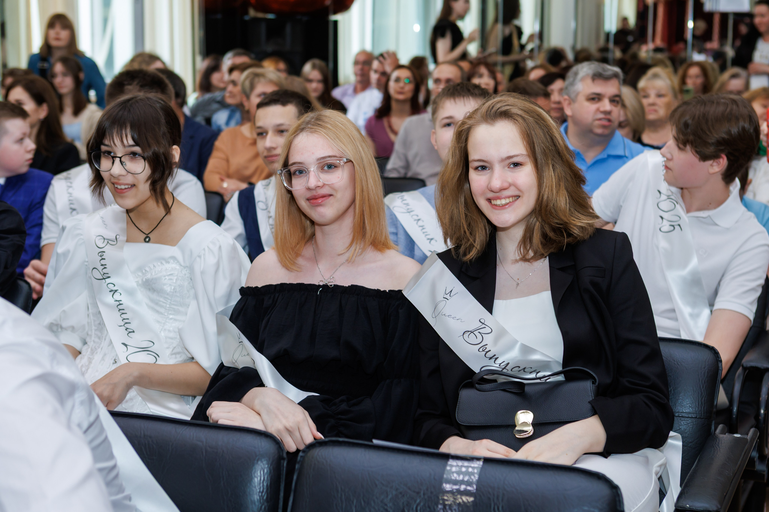 9 класс / Выпускной / Гимназия № 1558 / г. Москва. Детский и семейный фотограф Мария Киселёва. Москва