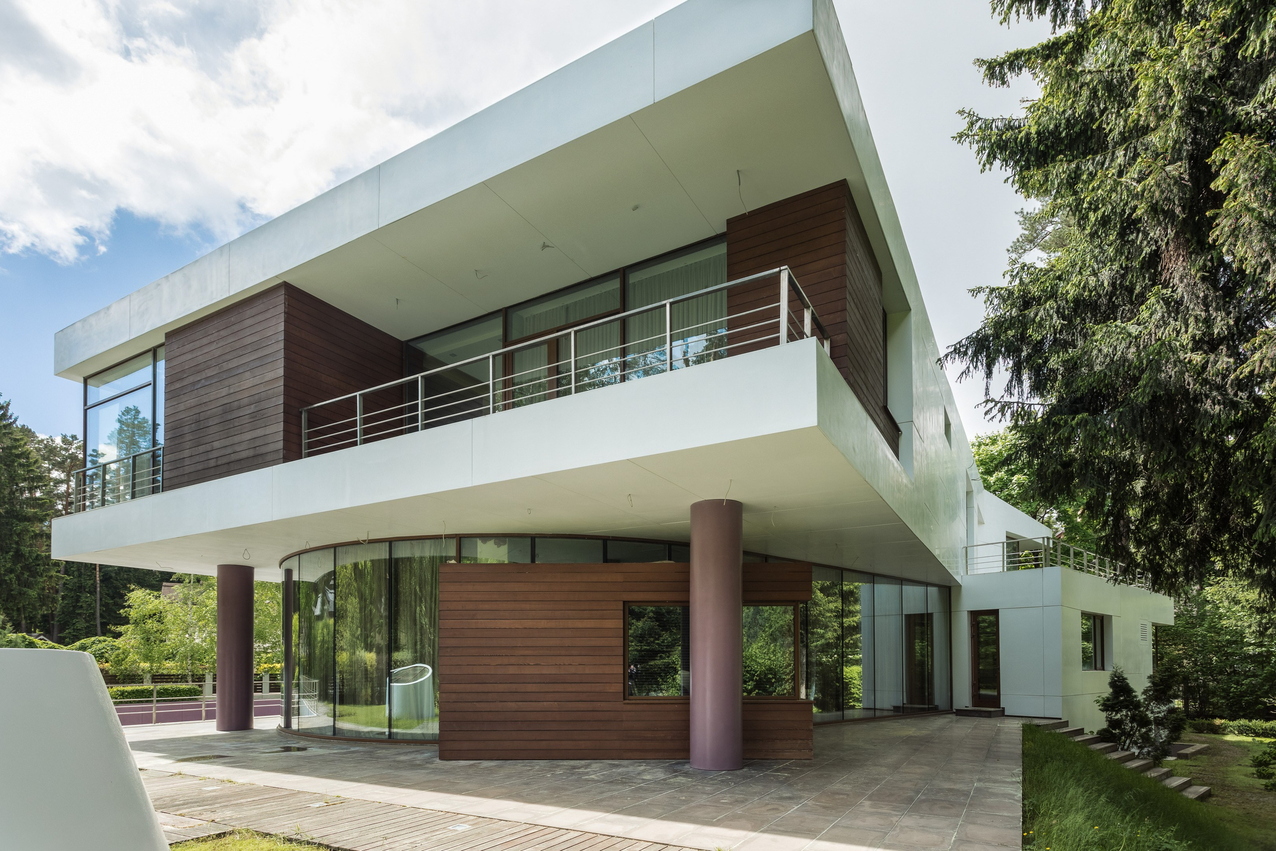 Частный дом с бассейном. Андрей Дунин | Предметная, портретная и интерьерная съёмка