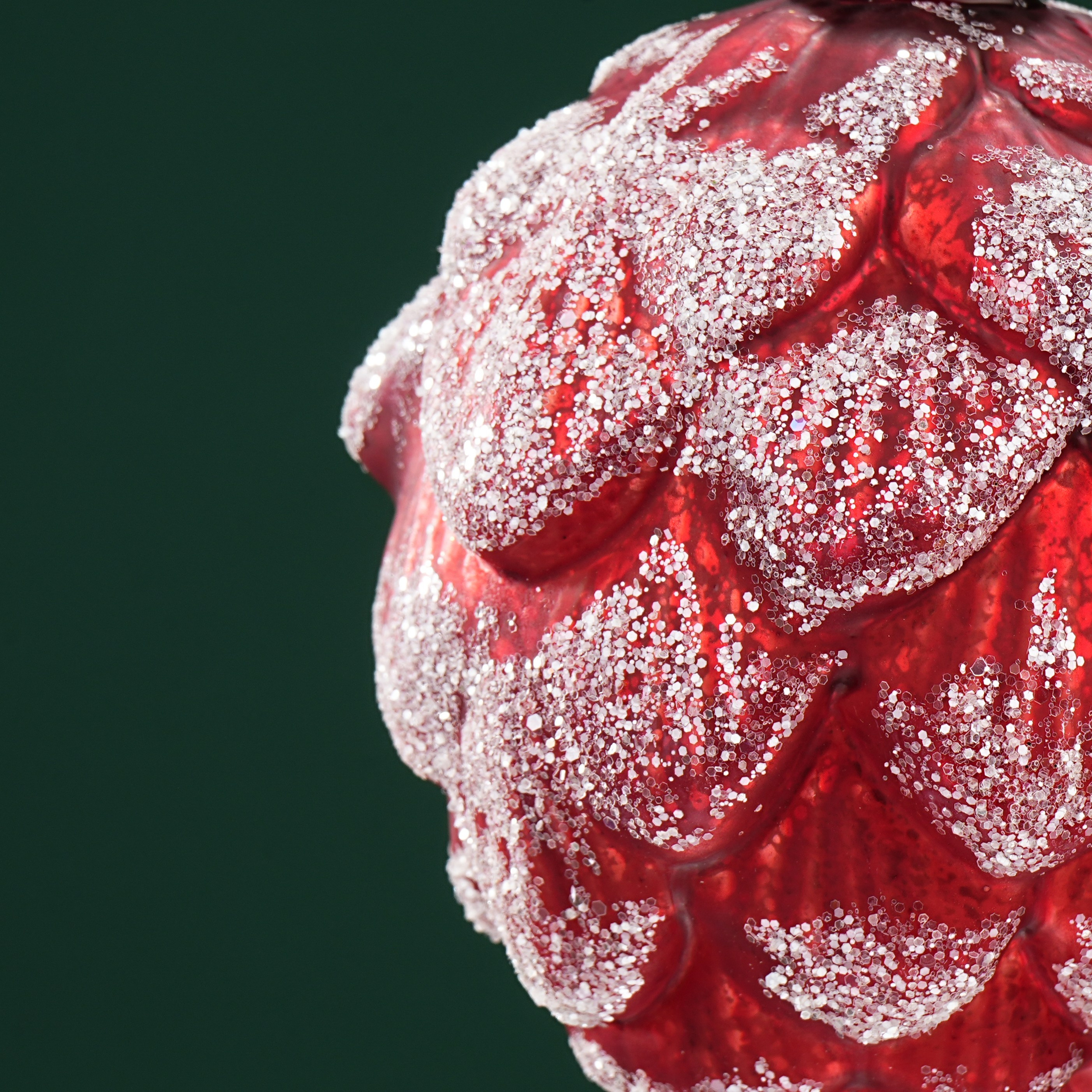 Елочные игрушки и шары. Профессиональный фотограф в Москве и МО