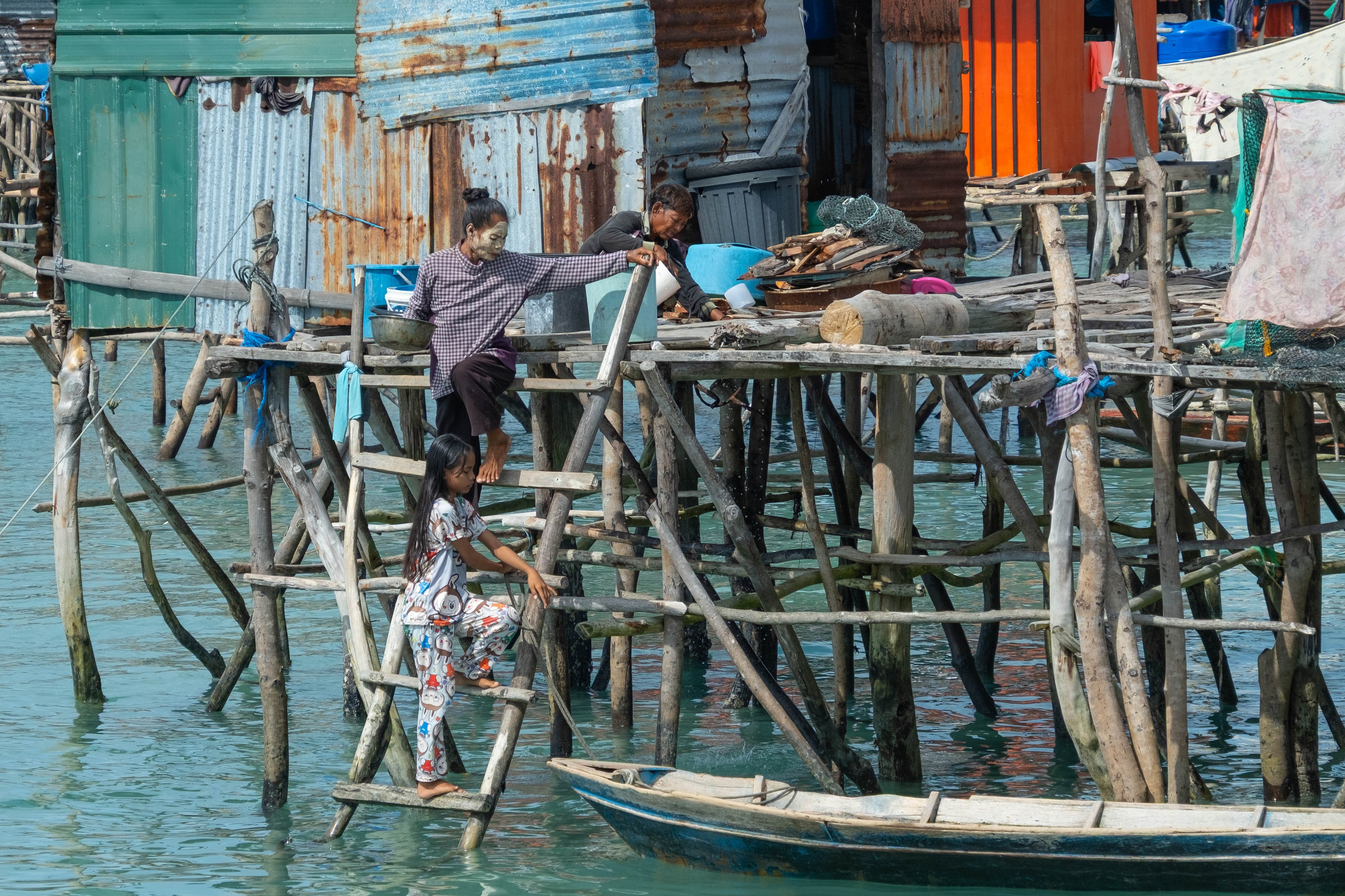 Остров. Цыгане. Фотографии из путешествий