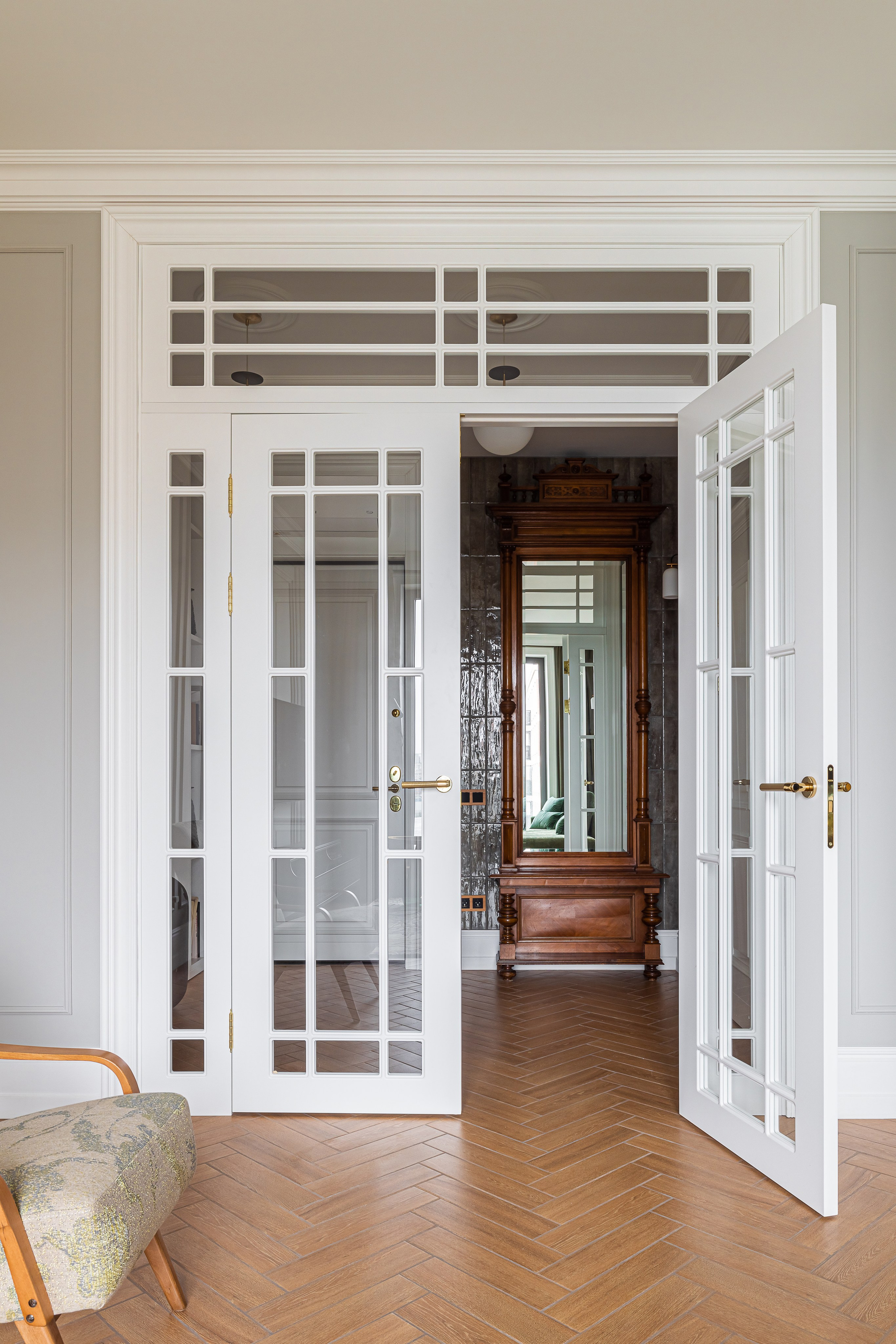 Квартира на Петровском, г. Санкт-Петербург. Дизайнер\стилист Анна Исупова. Иван Благушин. Интерьерный и архитектурный фотограф в Москве и Санкт-Петербурге