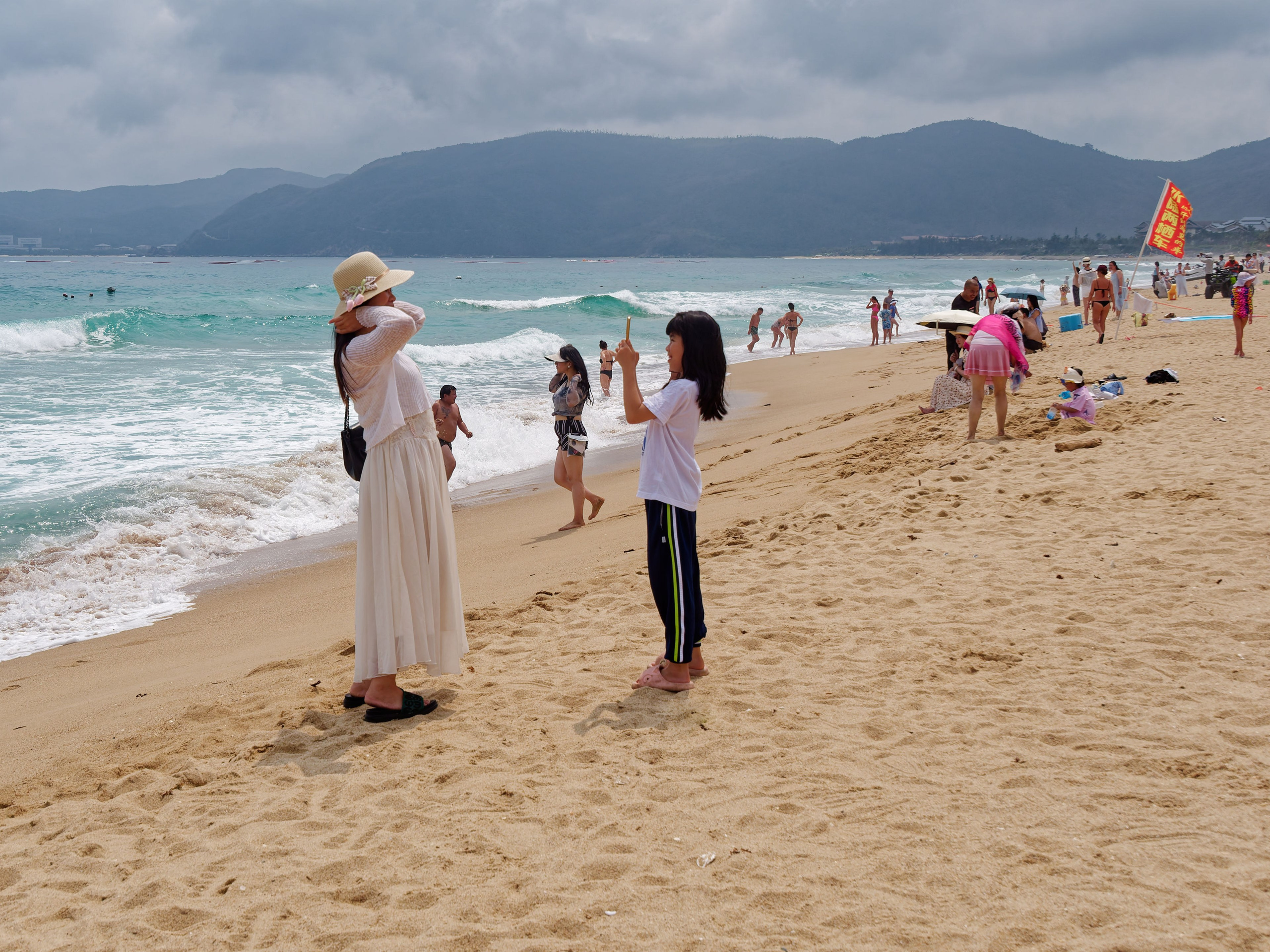 Хайнань 2026, море и пляж. Фотопрогулки по Миру