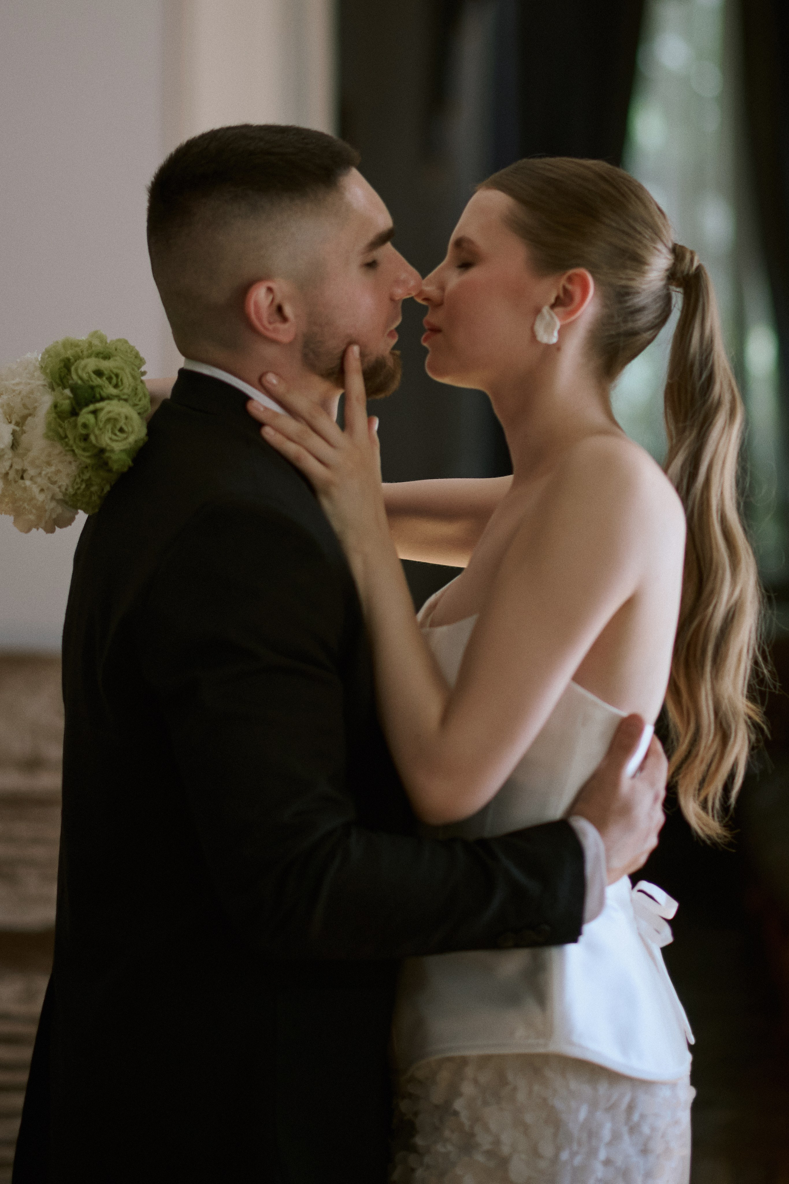 Никита и Марина — Дом Актёра. Свадебный фотограф Екатеринбург/Челябинск — Любовь Волохова