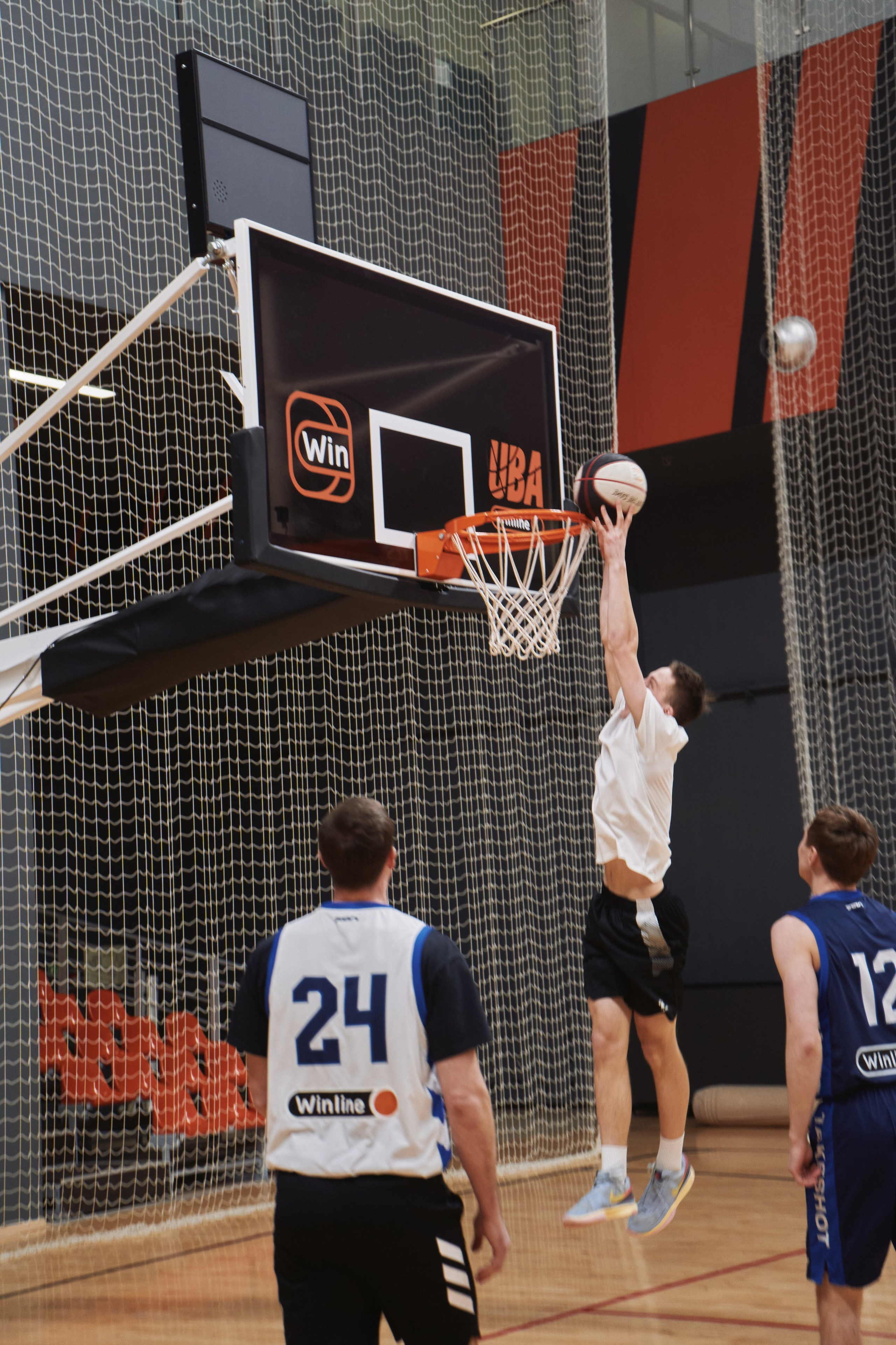 Новогодний баскетбол 2025. Детская лига. Евгений Бреча. Коммерческий и бэкстейдж фотограф в Москве