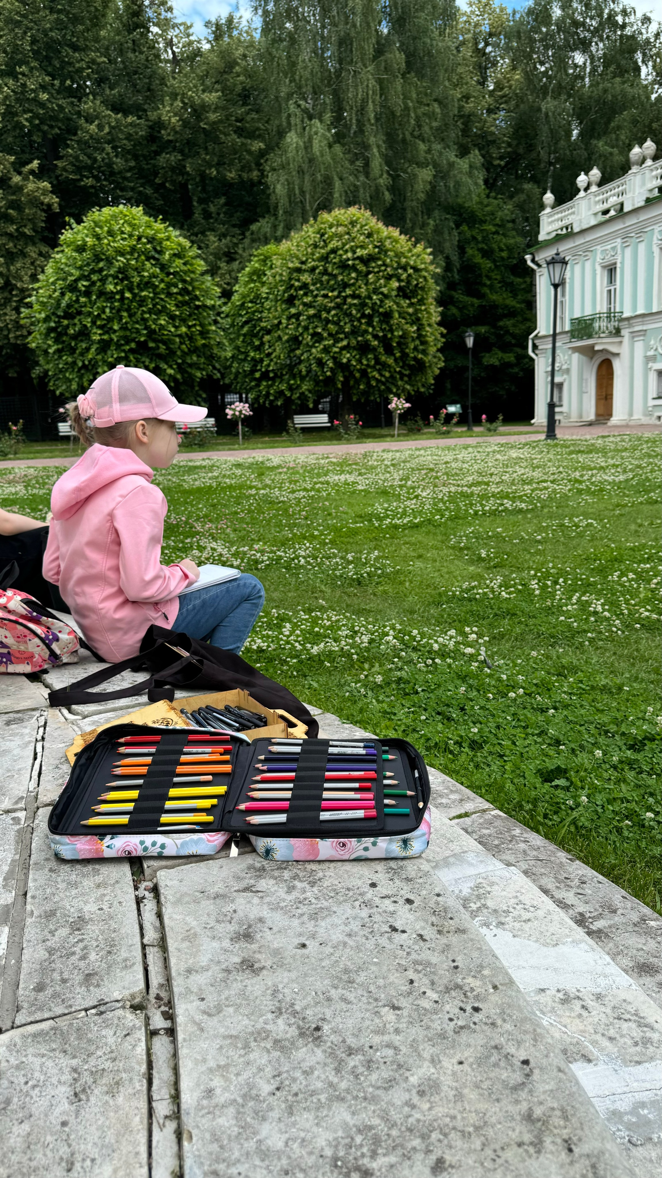 Приглашаем в арт-лагерь в Москве для детей!. Арт-вечеринки и мастер-классы в Москве для взрослых и детей