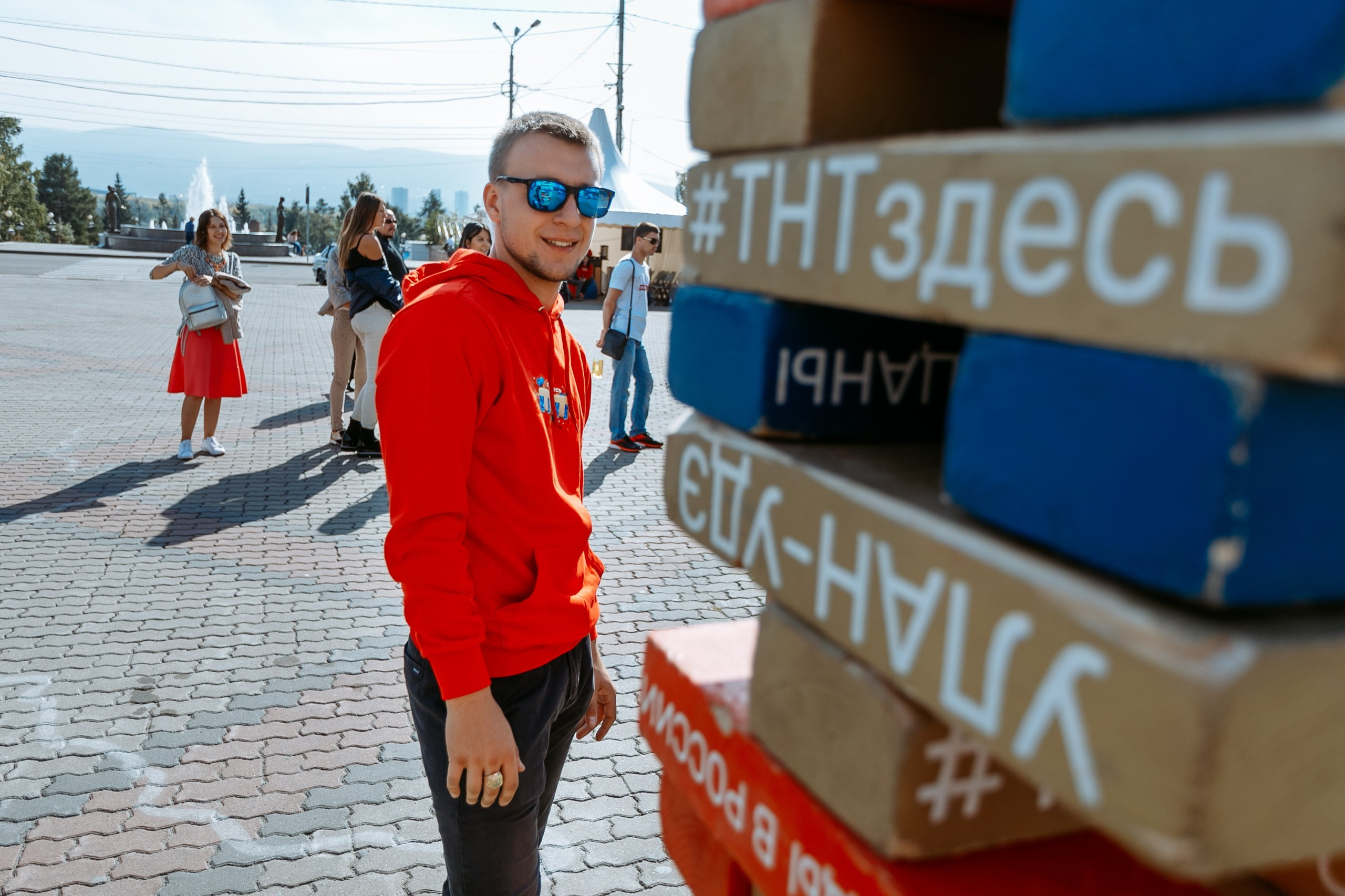 Попади на ТНТ @ Театральная площадь. Репортажный фотограф Максим Полянский. Москва, Санкт-Петербург, Красноярск