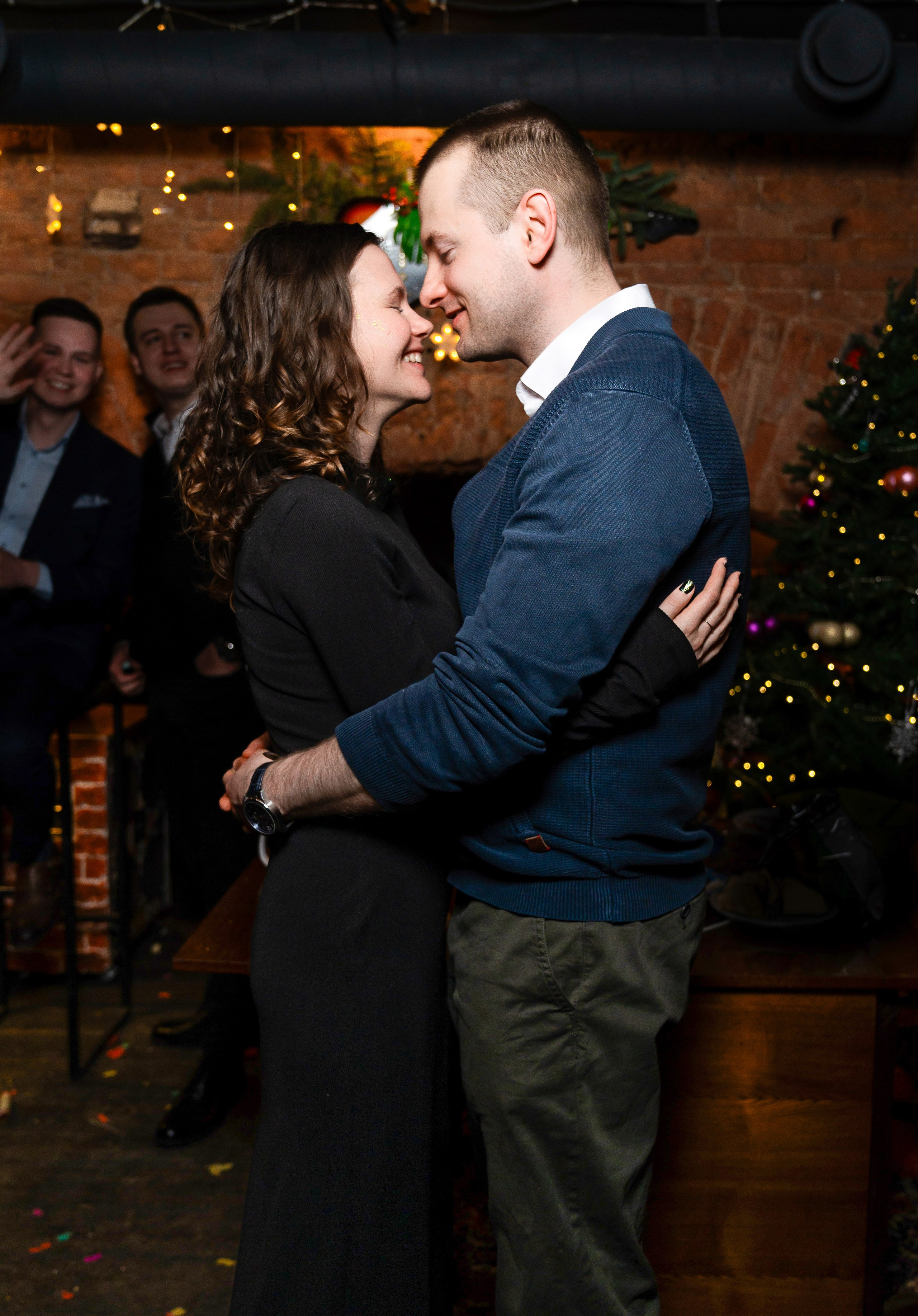 Новый год. Новый год в баре Дебошир Санкт-Петербург. Репортажный, street и urban фотограф в Санкт-Петербурге Мальцев Евгений