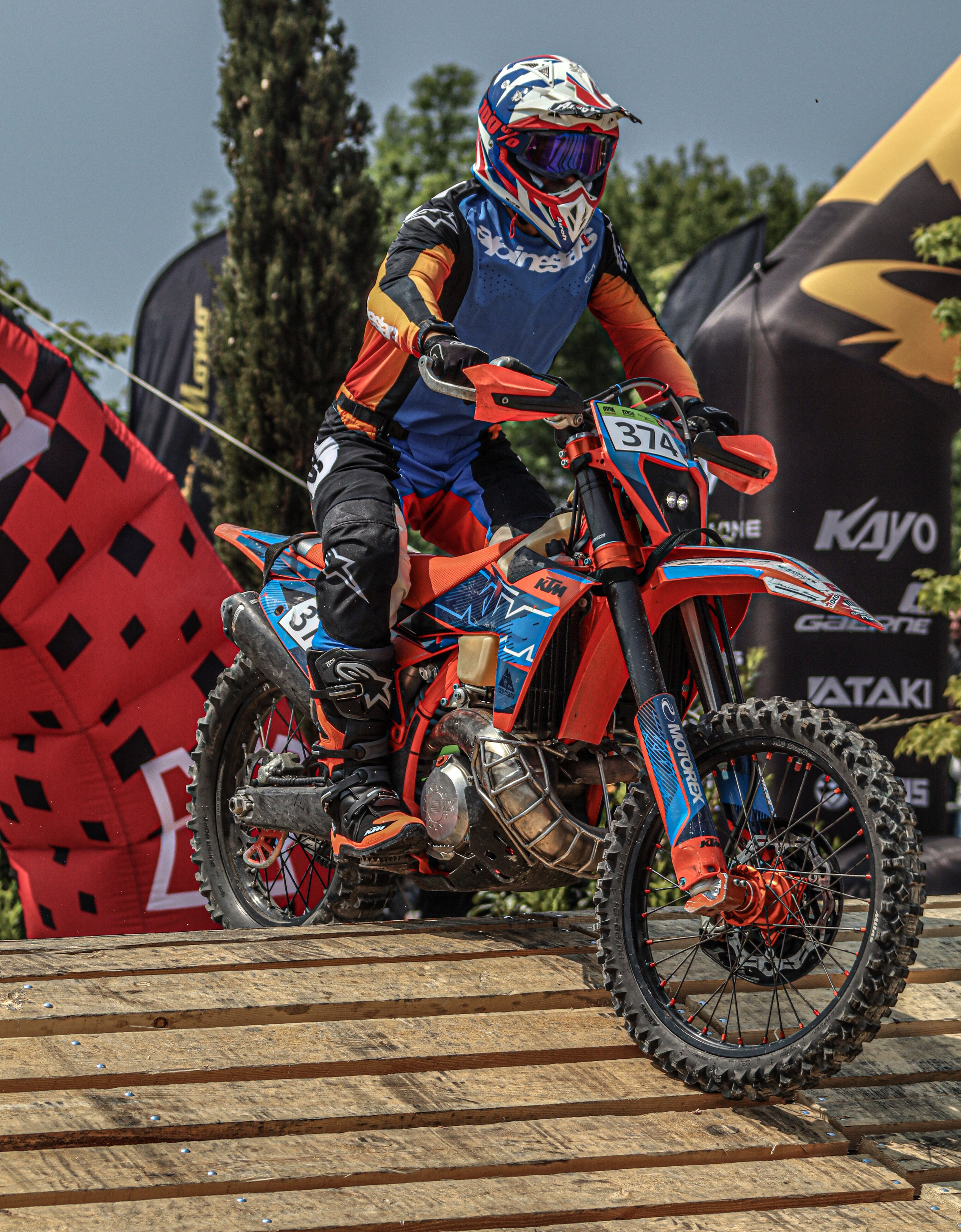 Enduro. Ivaladimirovna1995.wfolio.pro