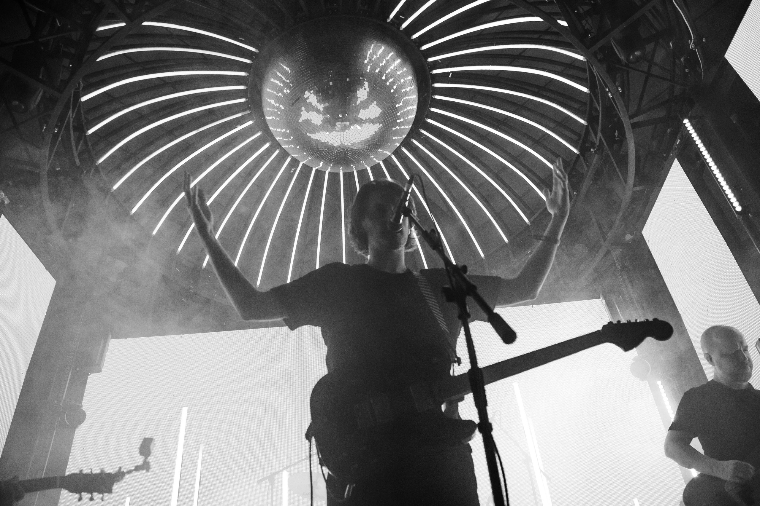 Biting Elbows. Фотограф для музыкантов, фотограф на концерт, концертный фотограф, съемка концерта, бэкстейдж фотограф